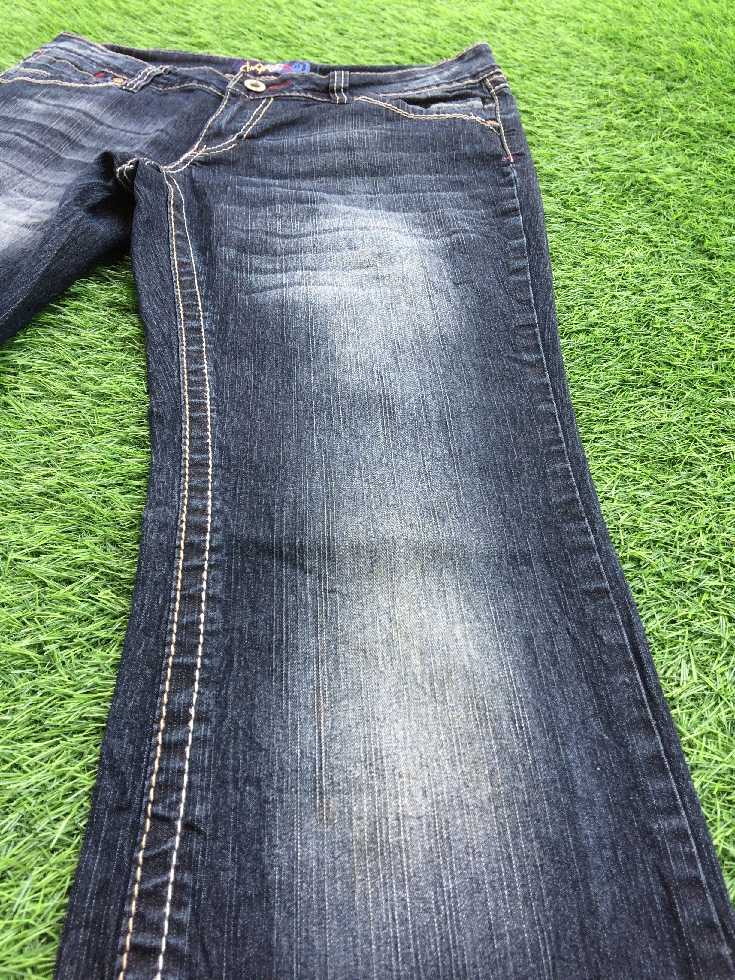 Designer Angels Bootcut Low Rise Jeans D-894 Size 30" / US 8 / IT 44 - 7 Thumbnail
