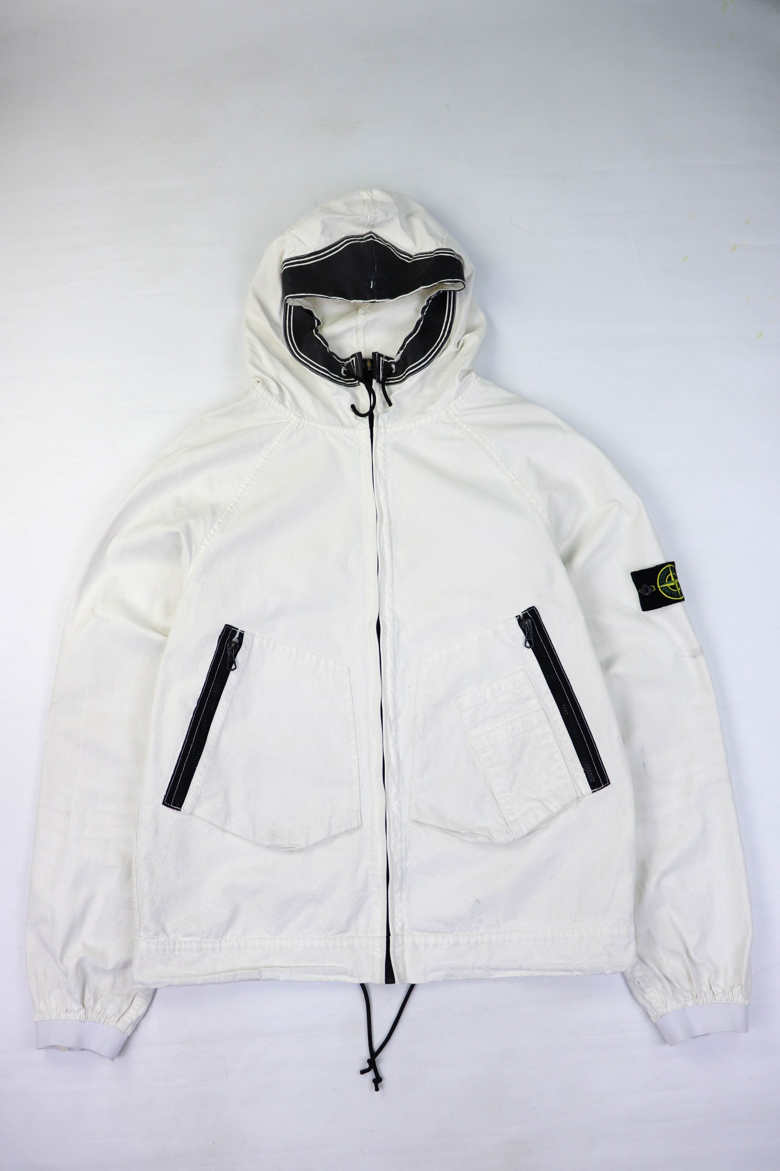 Stone Island Vintage Stone Island 06 White Laminated Cotton Hooded Jacket Size US L / EU 52-54 / 3 - 1 Thumbnail