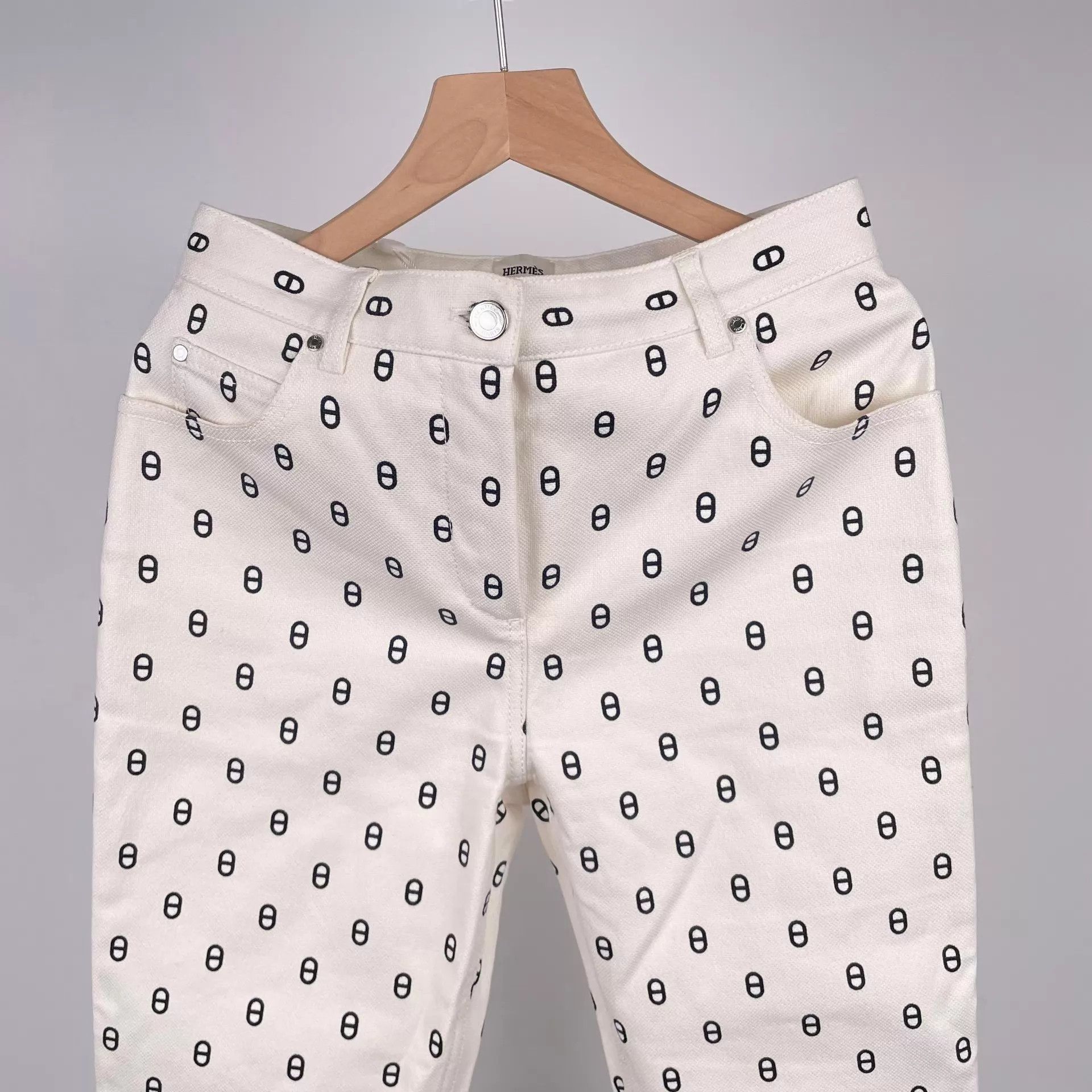 Hermes Hermes White Pig Nose Full Logo Cotton Denim Pants Size 26" / US 2 / IT 38 - 2 Thumbnail