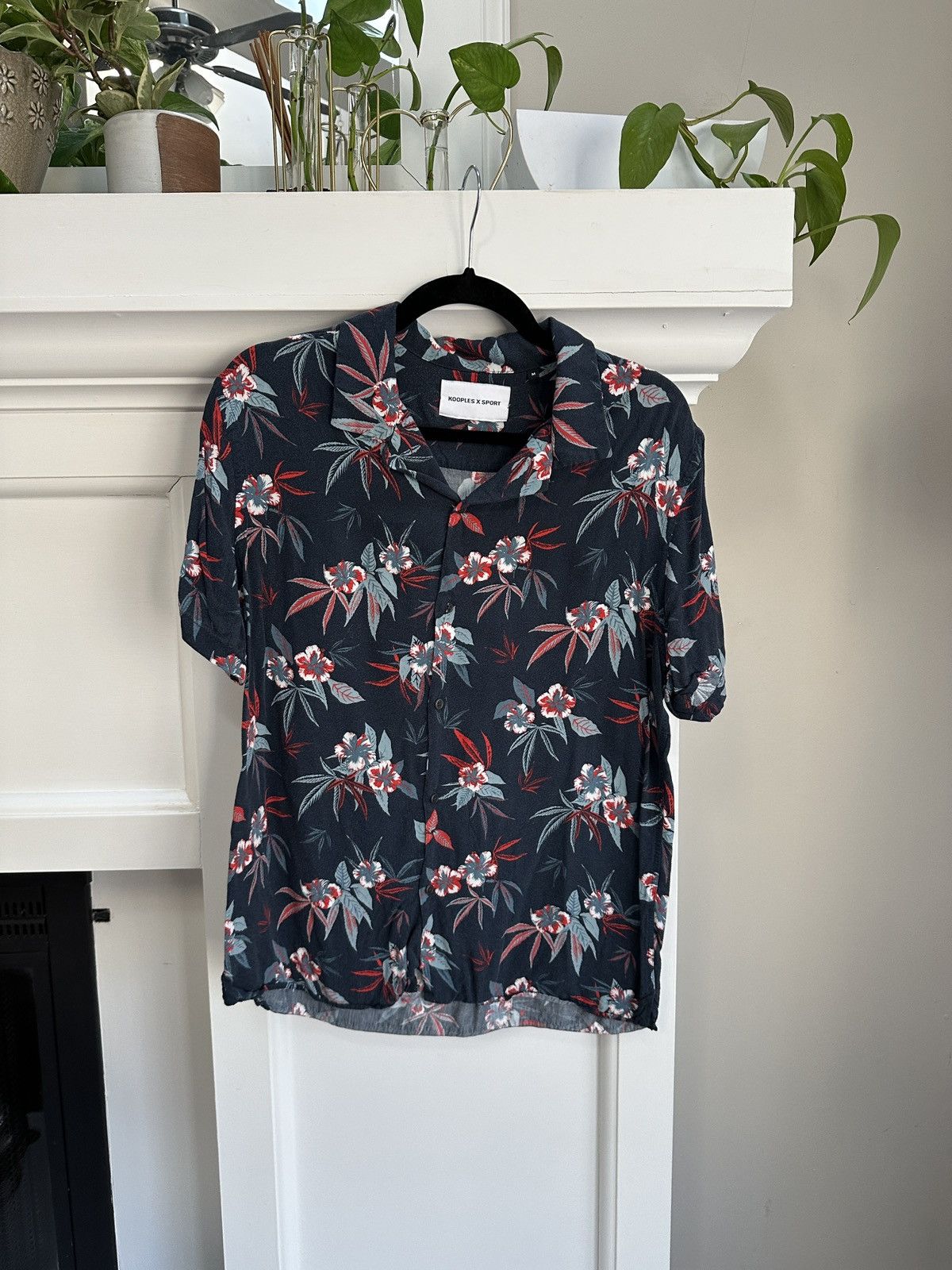 The Kooples Floral Button Down Size US M / EU 48-50 / 2 - 1 Thumbnail
