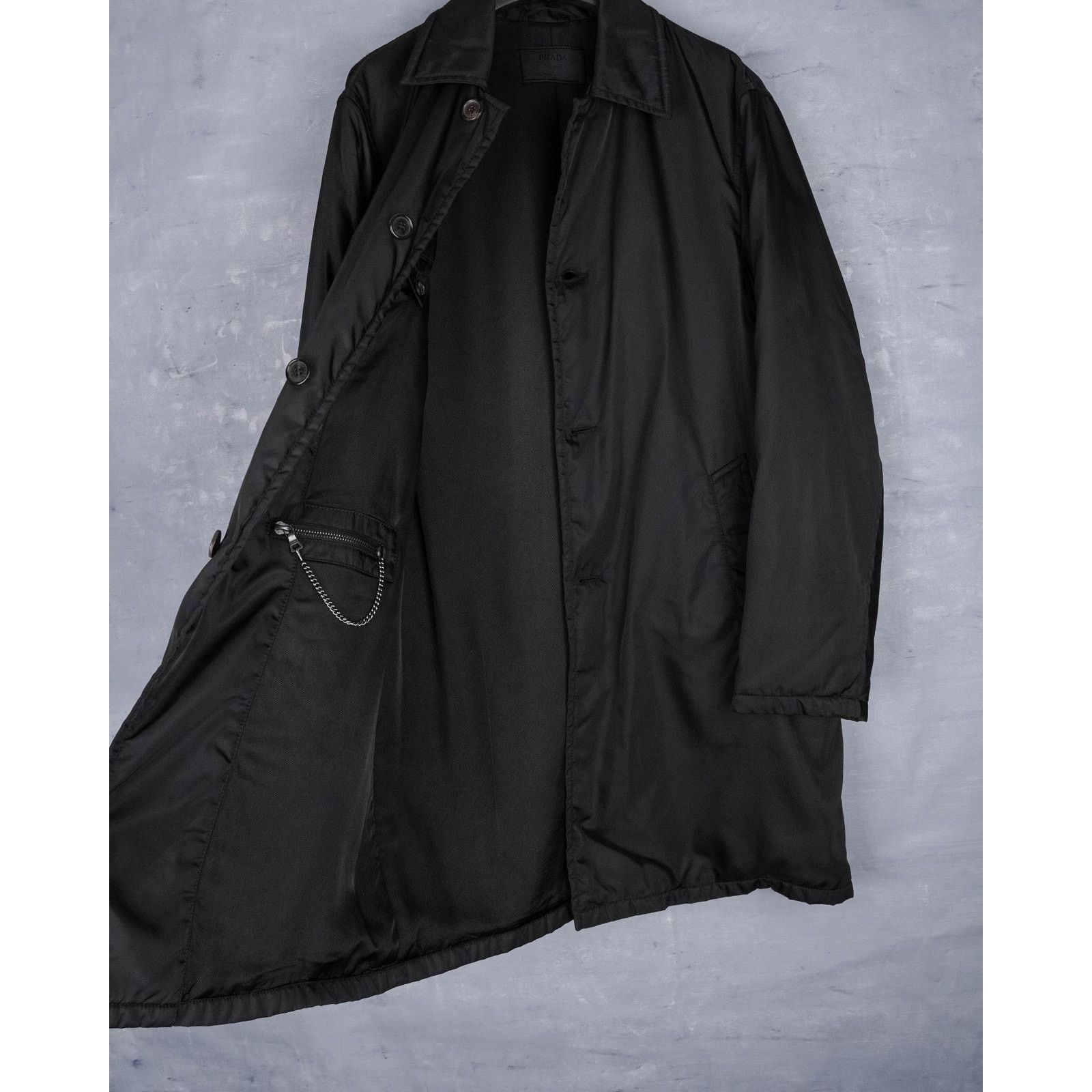 Prada Vintage prada black padded nylon button front coat jacket Size US L / EU 52-54 / 3 - 4 Thumbnail