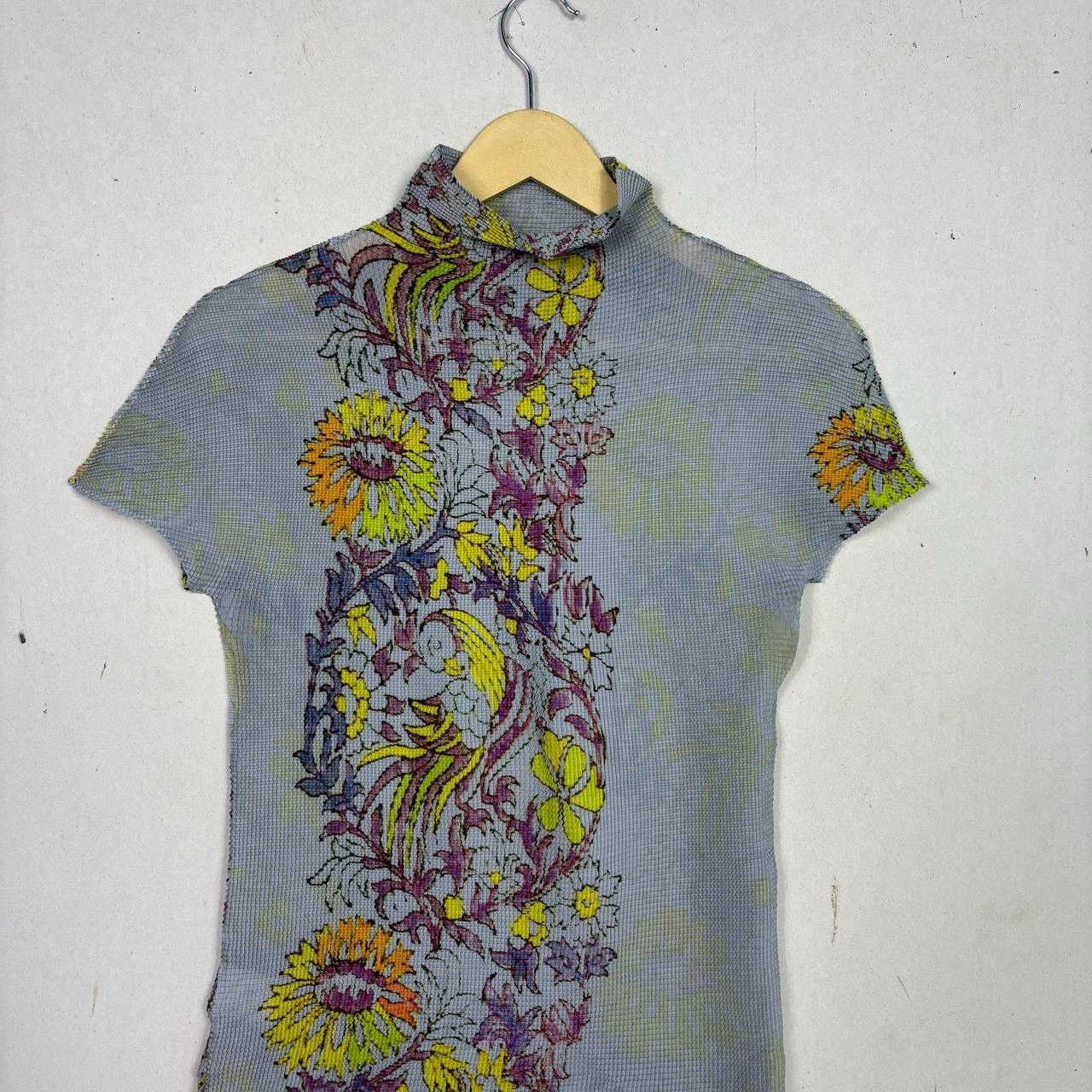 Issey Miyake me ISSEY MIYAKE Micro Pleated Floral Top Signature Japanese Size S / US 4 / IT 40 - 3 Thumbnail