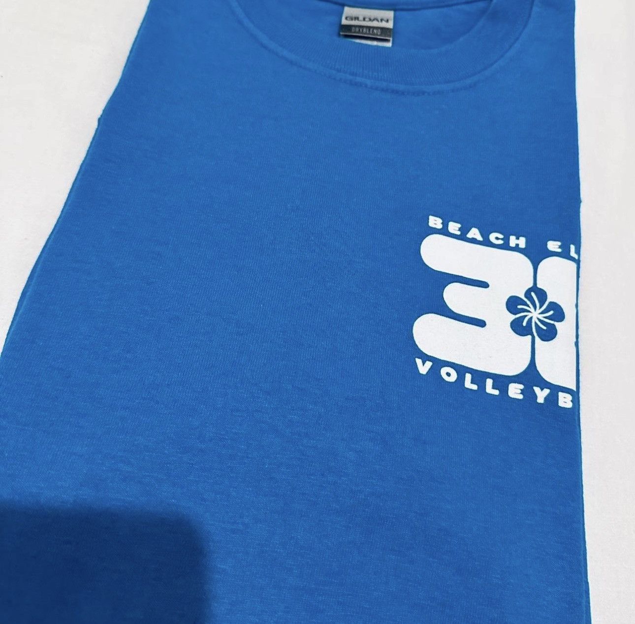 Gildan × Vintage Vintage GILDAN Tee (new) Size US M / EU 48-50 / 2 - 3 Thumbnail