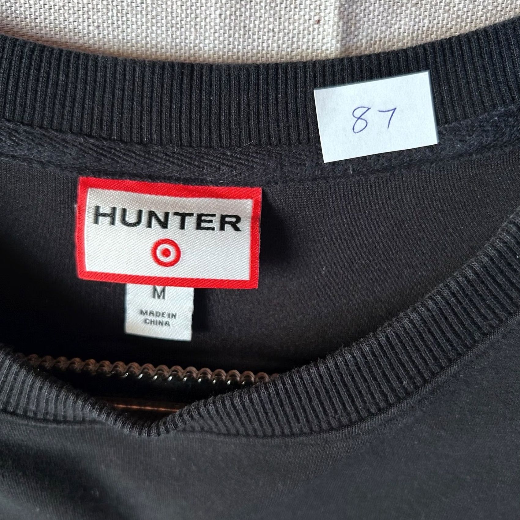 Hunter Hunter for Target Black Cropped Sweatshirt Logo Mens Medium Size US M / EU 48-50 / 2 - 2 Thumbnail