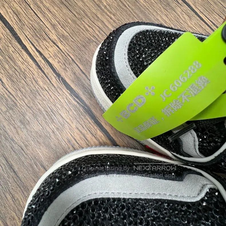 Louis Vuitton Louis Vuitton Trainer Full Drill Black Cement Board Shoes Size US 7 / EU 40 - 8 Thumbnail
