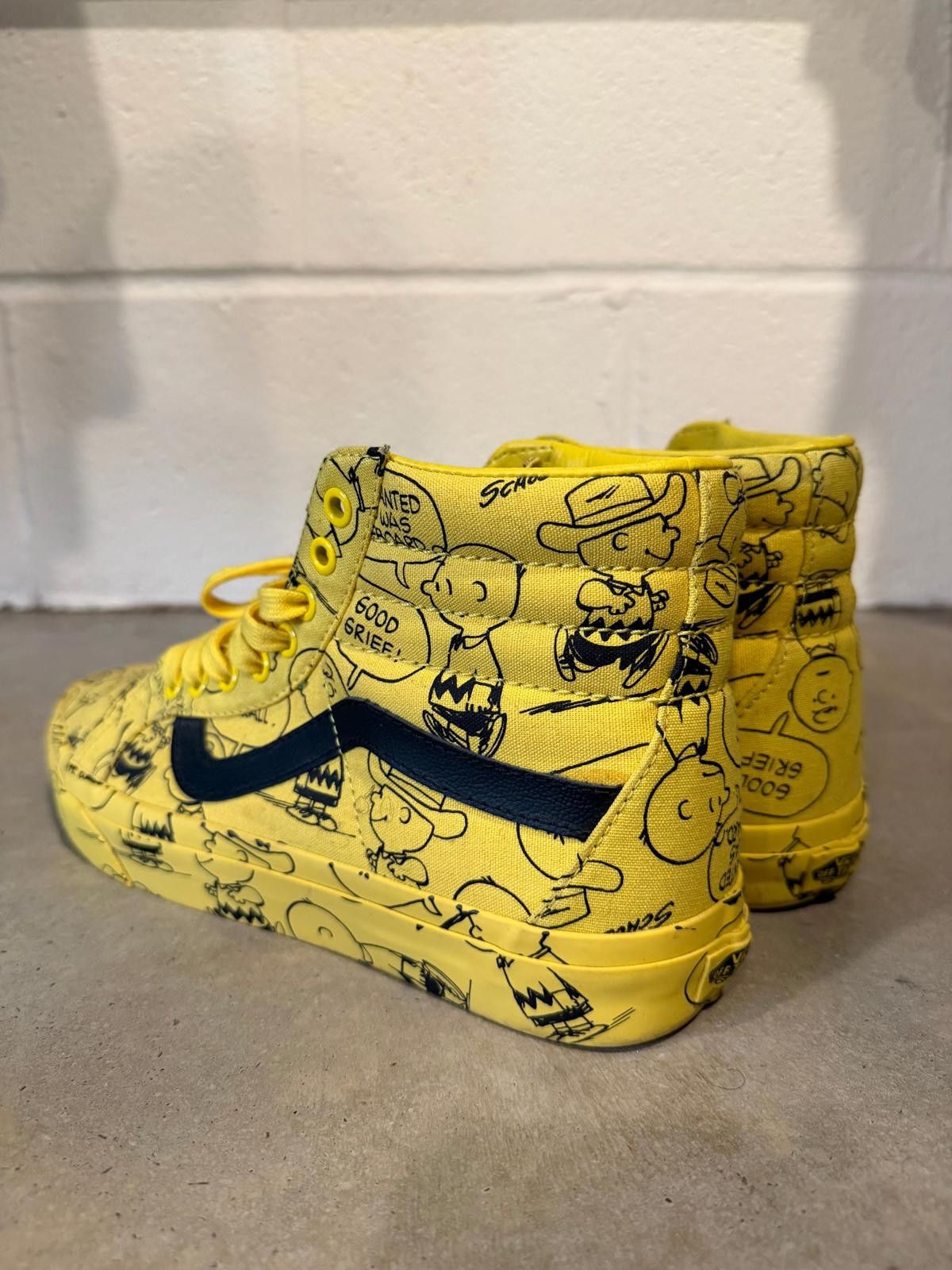 Vans Preowned Vans Sk8-Hi Peanuts Charlie Brown Sz 8.5M/10W Size US 8.5 / EU 41-42 - 6 Thumbnail