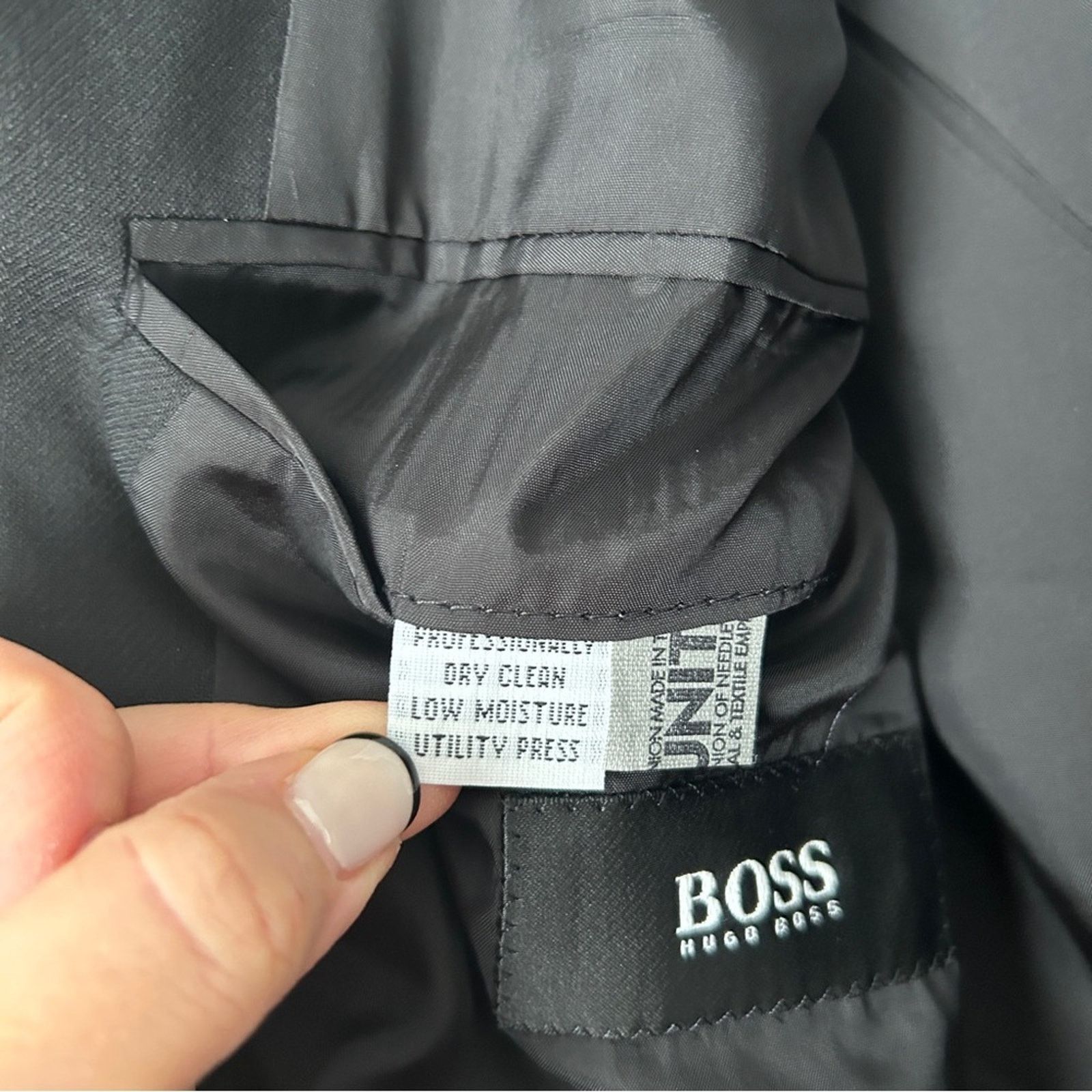 Hugo Boss Hugo Boss black dress suit 2 piece set with pants 42L Size 42L - 10 Thumbnail