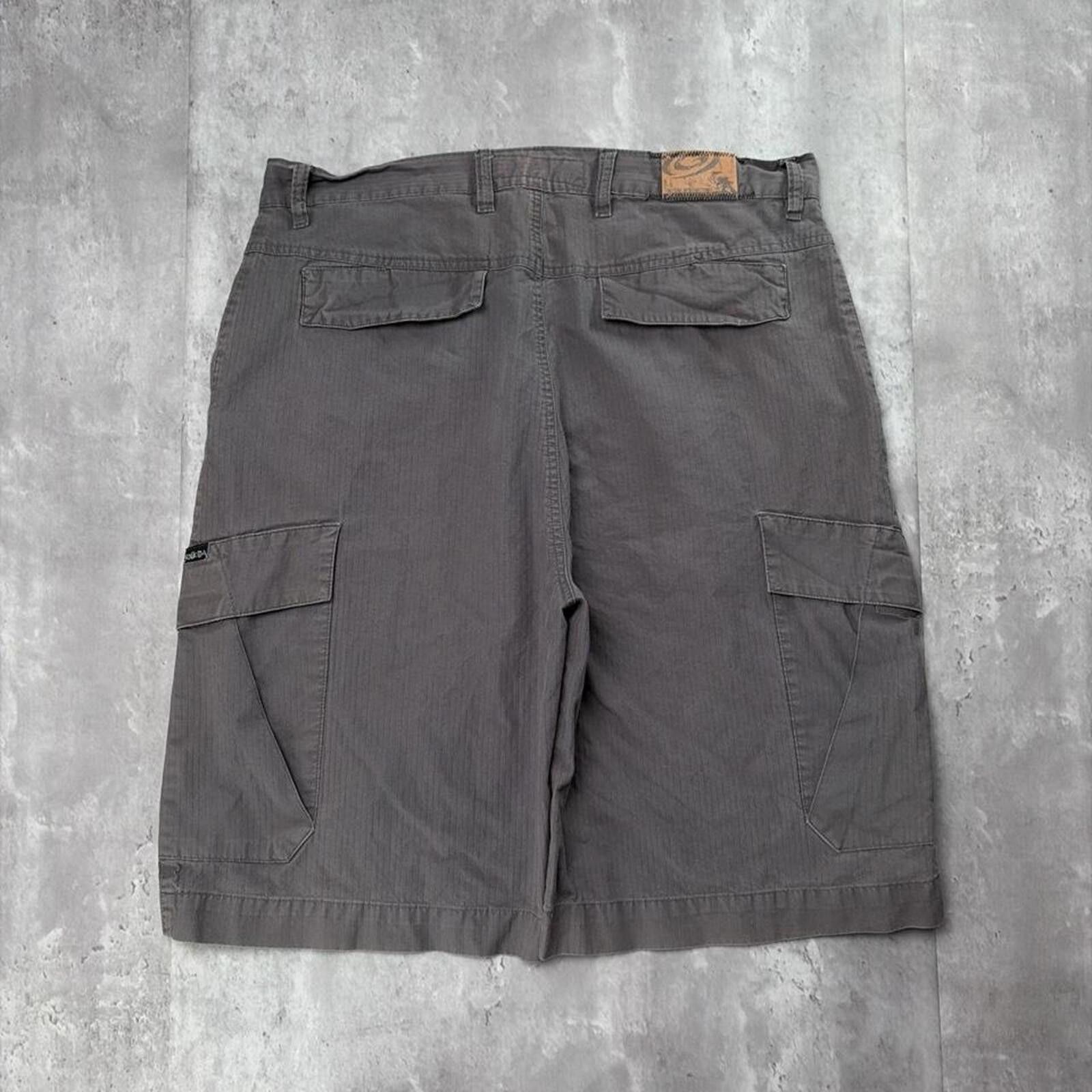 Gotcha Vintage Grey Gotcha Surf Grunge Gothic Baggy Cargo Shorts Size US 36 / EU 52 - 1 Thumbnail