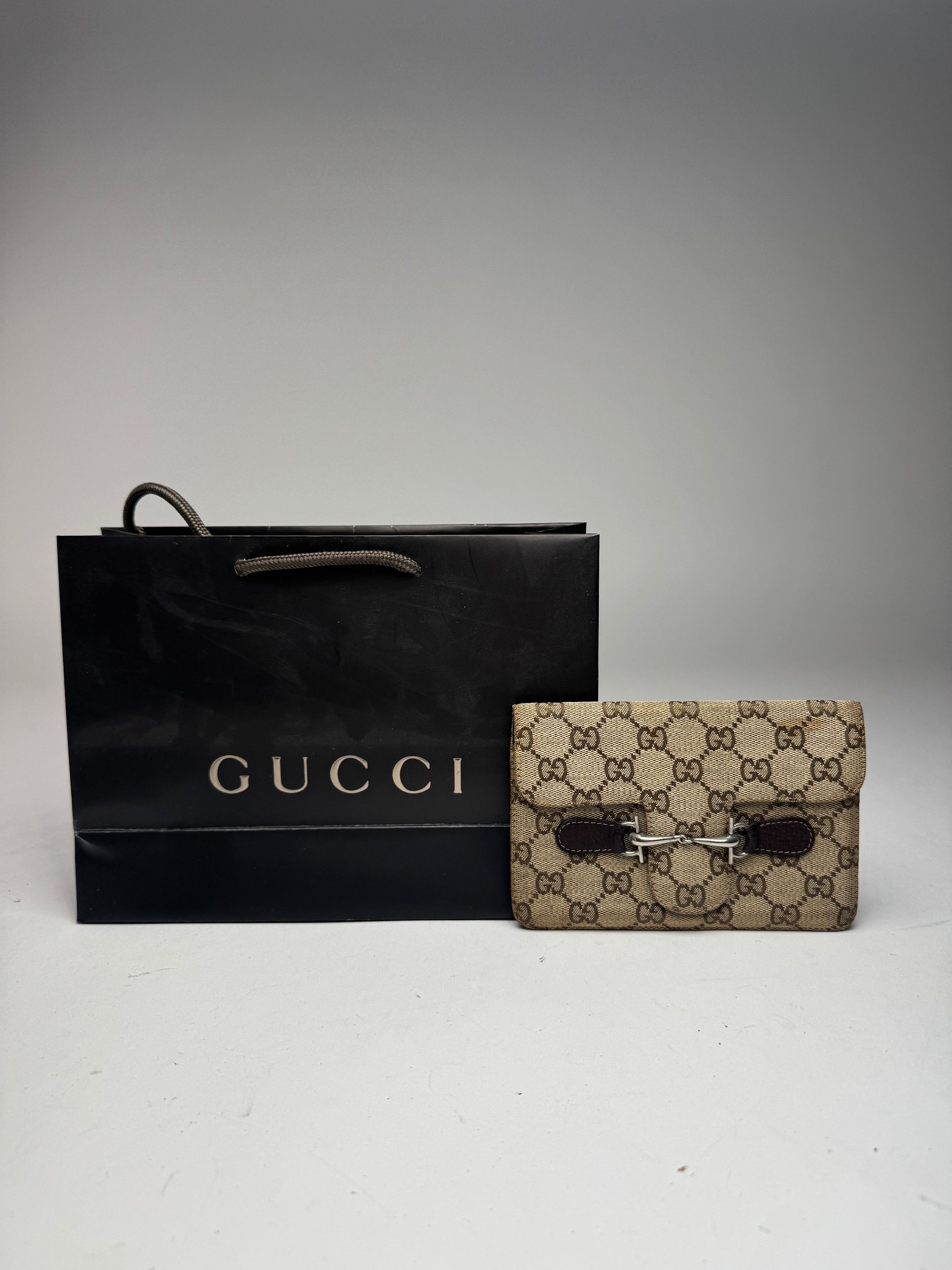 Gucci Vintage Monogram Leather Card Holder Horsebit Beige Size ONE SIZE - 1 Thumbnail