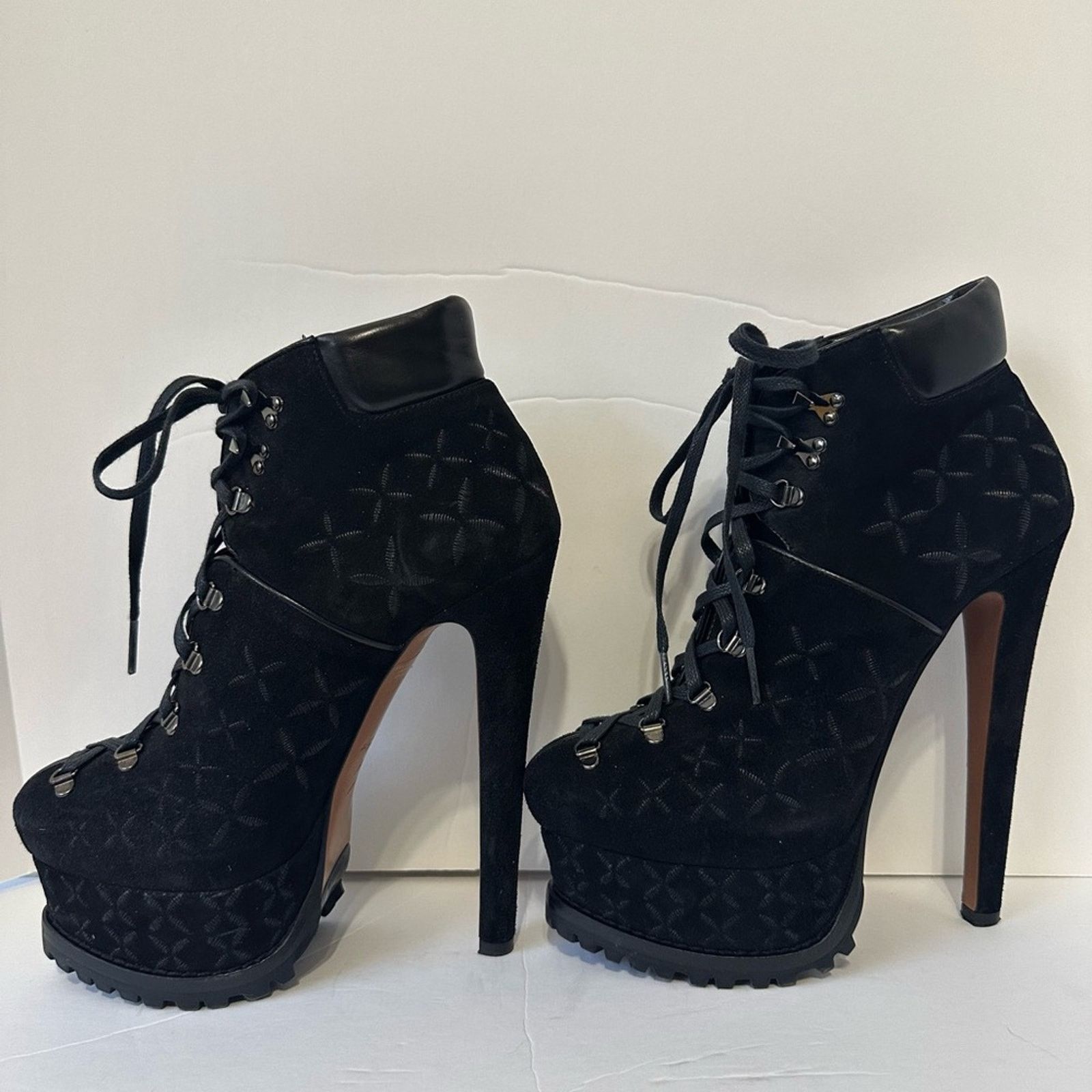 Alaia Suede Embroidery 2X Platform Hiker Boots Black EU 38.5 Size US 8.5 / IT 38.5 - 4 Thumbnail