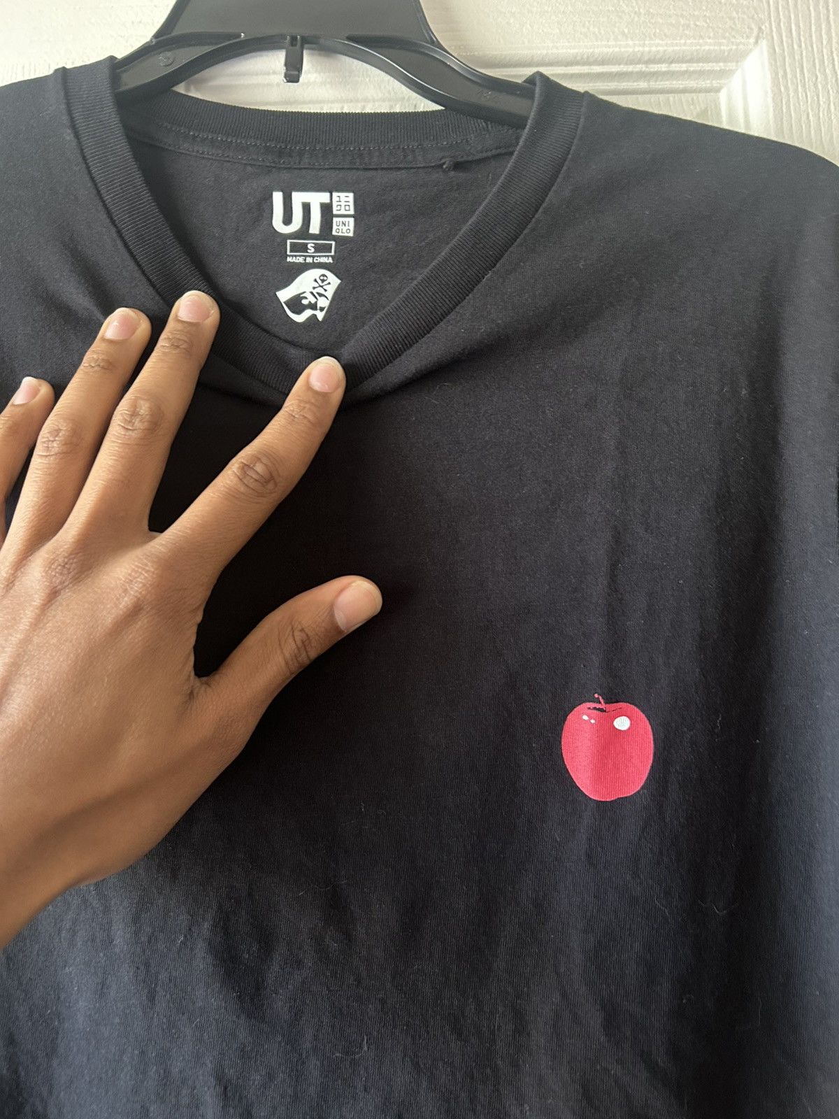 Uniqlo Uniqlo x Death Note Ryuk Size US S / EU 44-46 / 1 - 3 Thumbnail