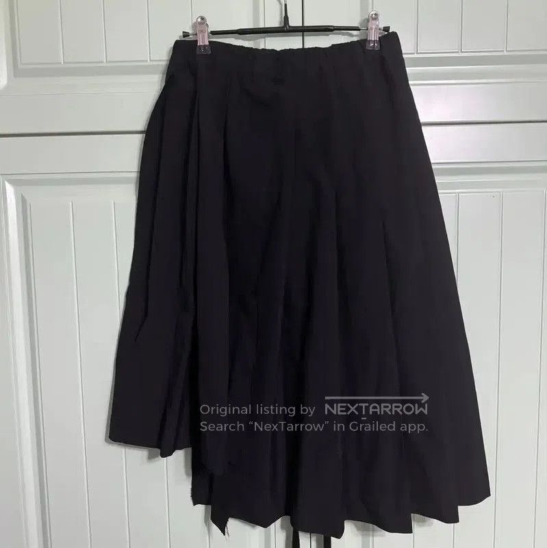 Comme des Garcons COMME des GARÇONS Black Wool Midi Skirt . Size 22" - 2 Thumbnail