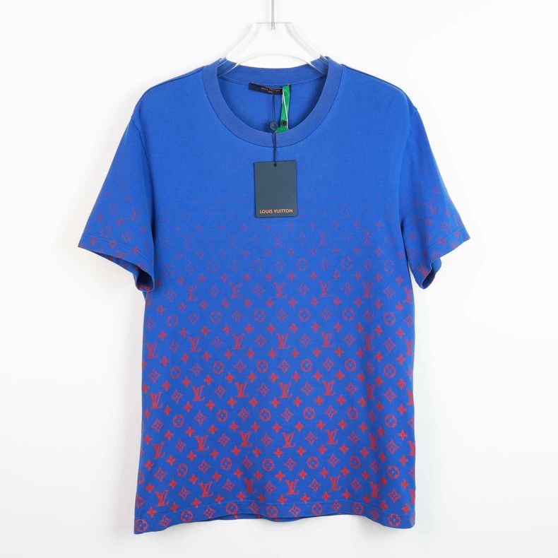 Louis Vuitton Louis Vuitton short sleeves Size US L / EU 52-54 / 3 - 1 Thumbnail