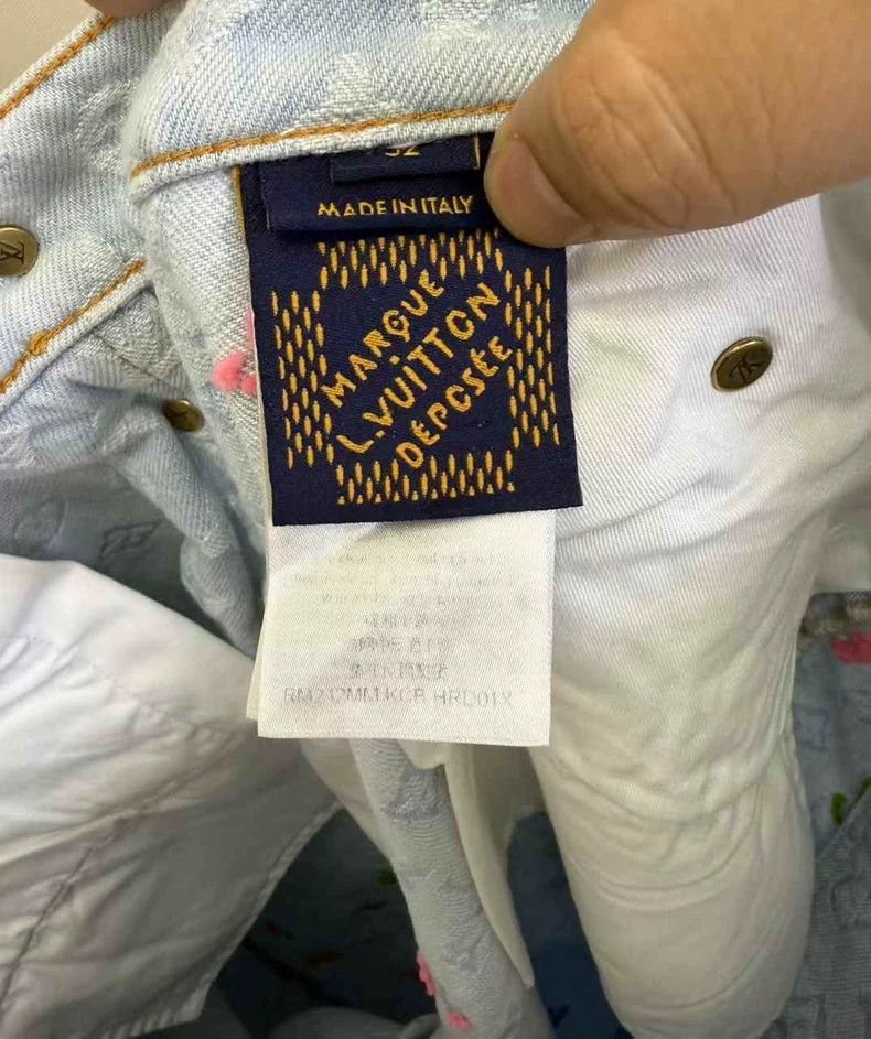 Louis Vuitton Louis Vuitton Tyler Rainbow Logo Jeans-2507 Size US 32 / EU 48 - 3 Thumbnail
