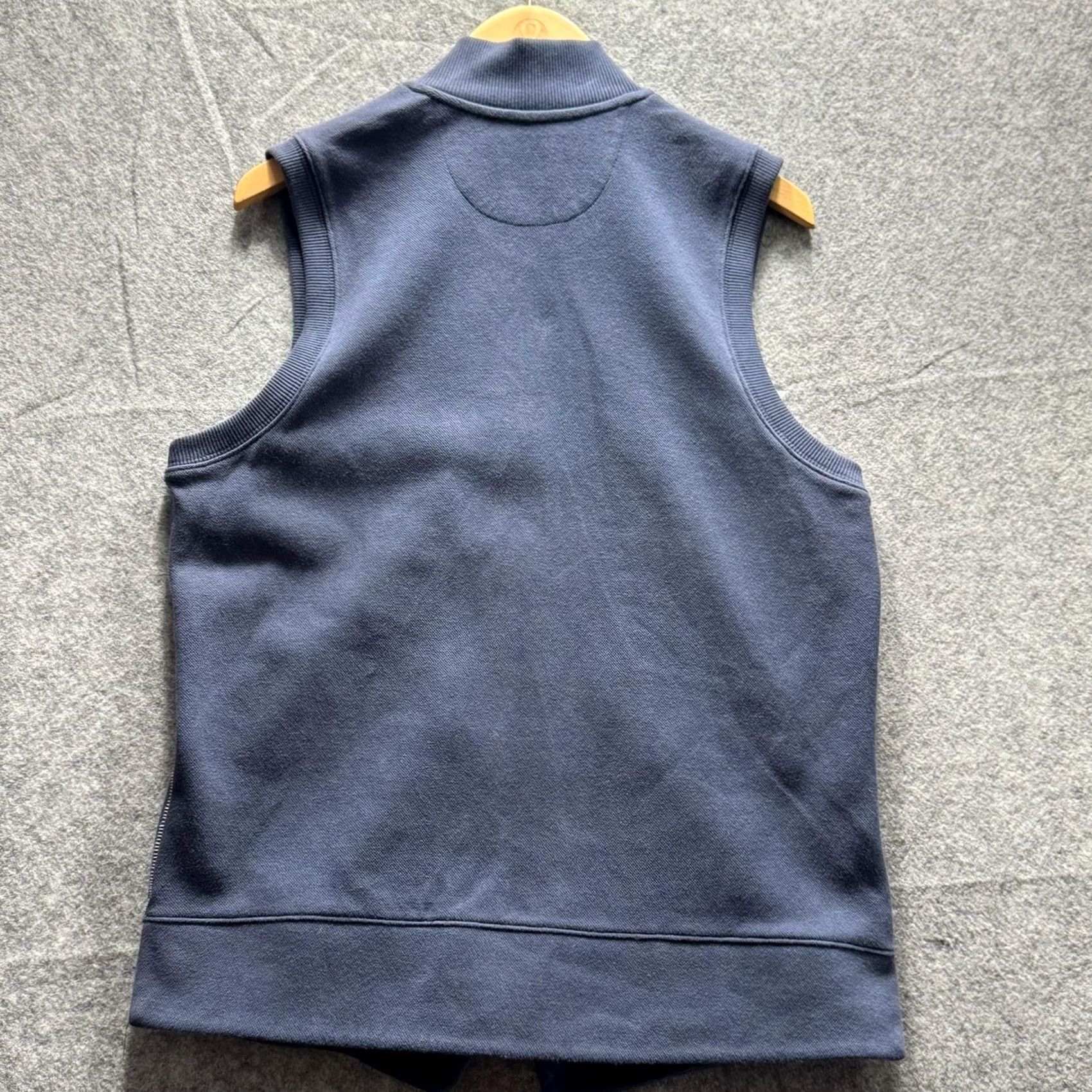 Vintage Left Coast Tee Vest Mens M Blue Zip Logo Sleeveless Knit 100% Cotton Midweight Crew Neck Made in Peru Size US M / EU 48-50 / 2 - 3 Thumbnail