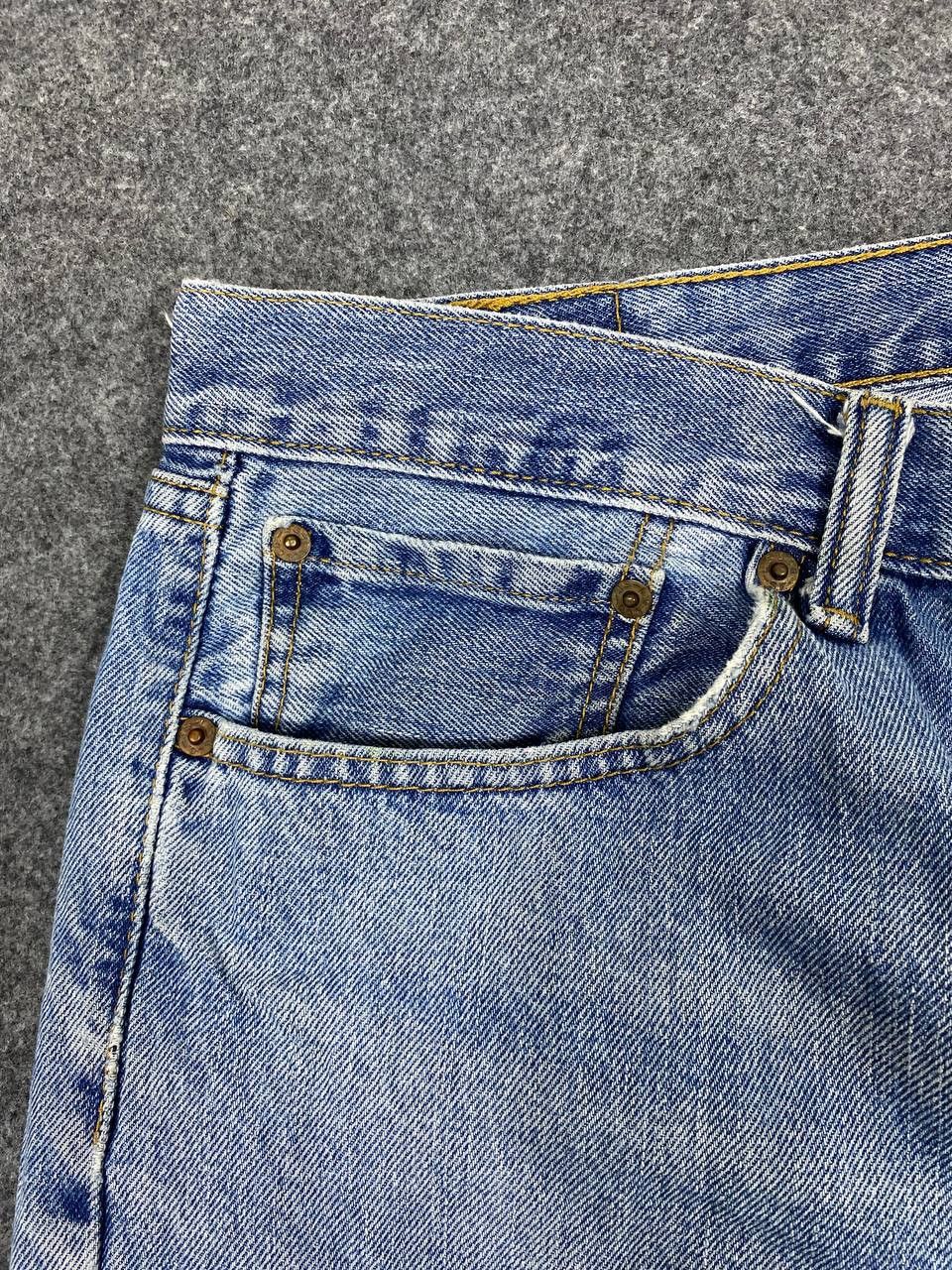 Levi's vintage levis 505 slightly distressed denim nice design Size US 38 / EU 54 - 12 Thumbnail