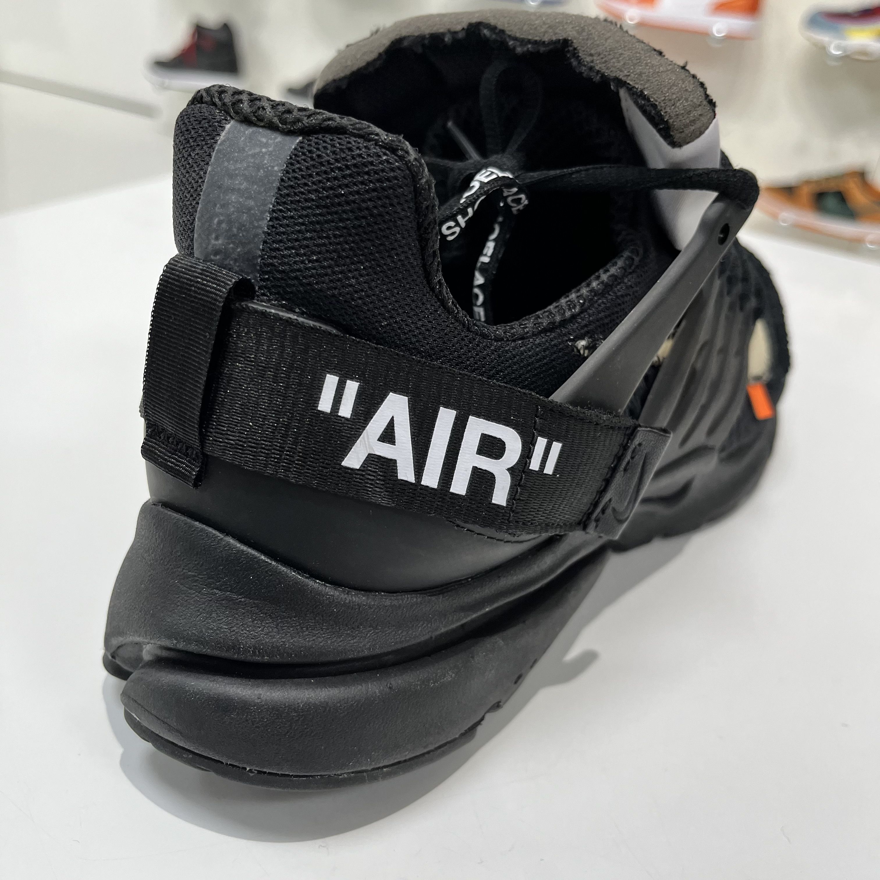 Nike × Off-White Nike Air Presto x Off-White Black (2018) Size US 10 / EU 43 - 12 Thumbnail