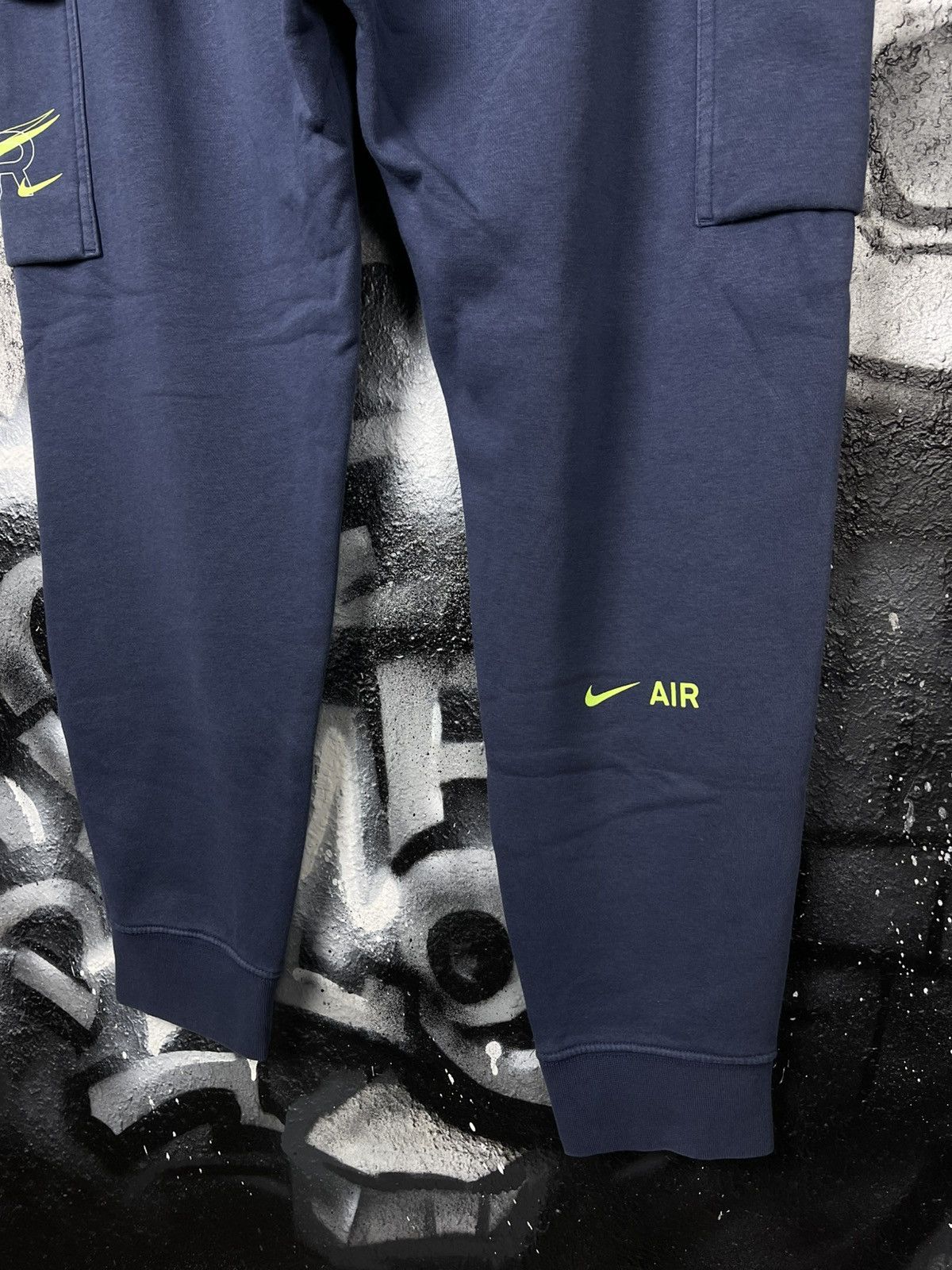 Nike Nike NSW Swoosh Cotton Cargo Joggers Men’s Pants Size L Size US 34 / EU 50 - 8 Thumbnail