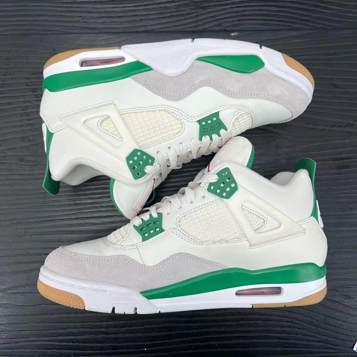 Nike AJ4 SB White Green 42 99 New Worn 2x Size US 8.5 / EU 41-42 - 2 Thumbnail