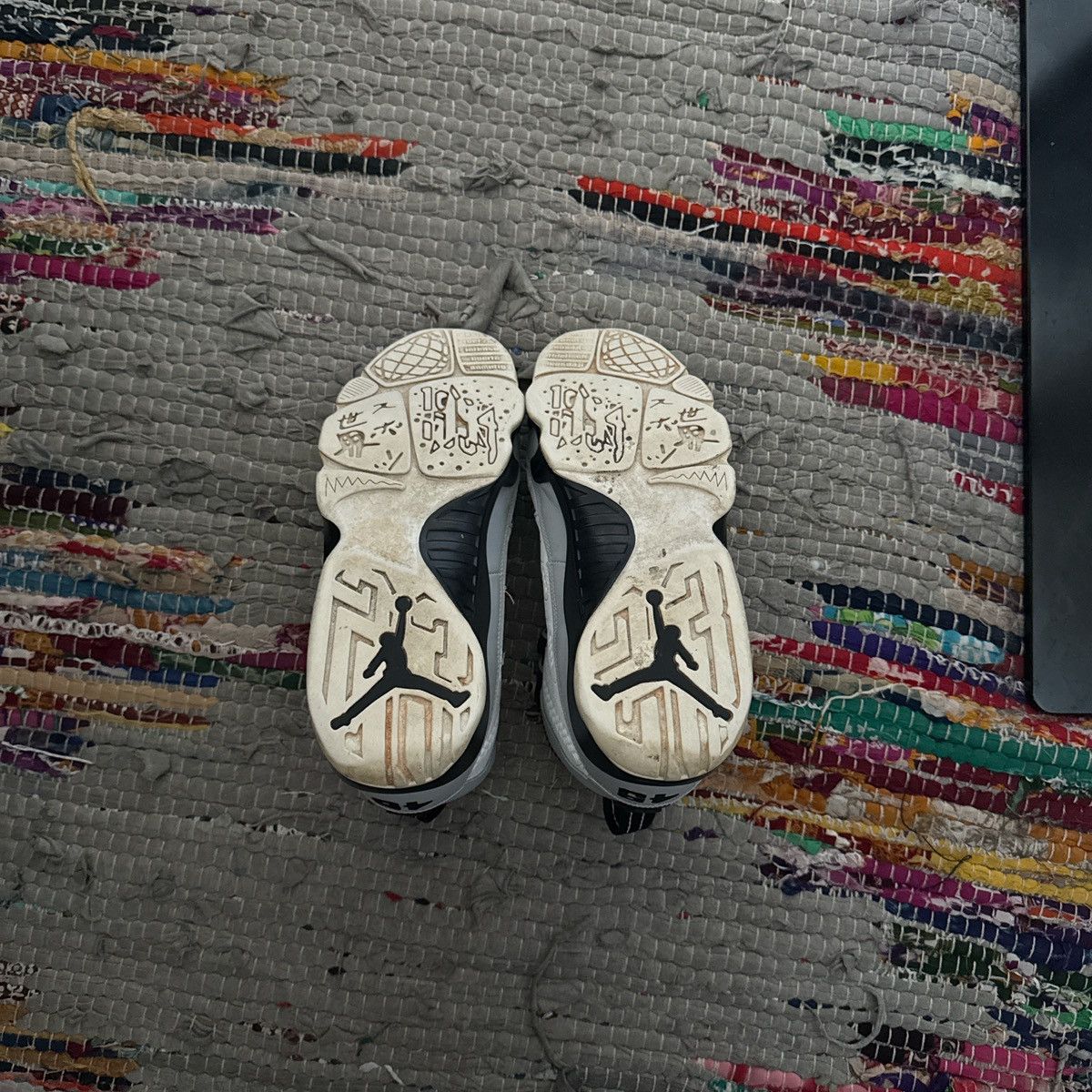 Jordan Brand Air Jordan 9 ‘Barons’ 2014 + Air Jordan 4 ‘Oreo’ 2015 Bundle Size US 10.5 / EU 43-44 - 5 Thumbnail