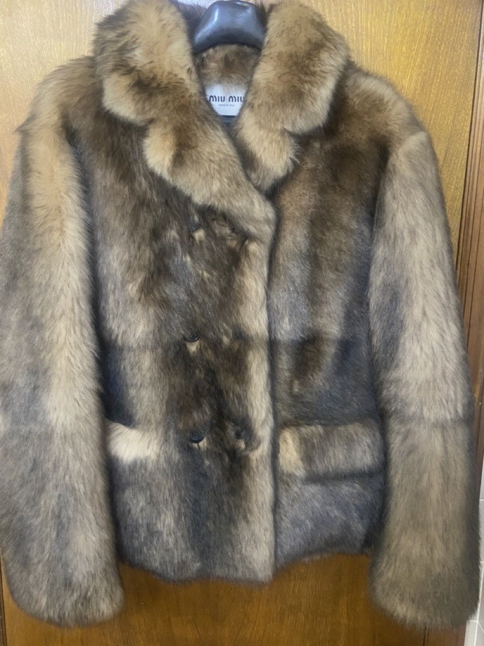 Miu Miu Miu Miu Double-breasted shearling jacket Size XS / US 0-2 / IT 36-38 - 2 Thumbnail