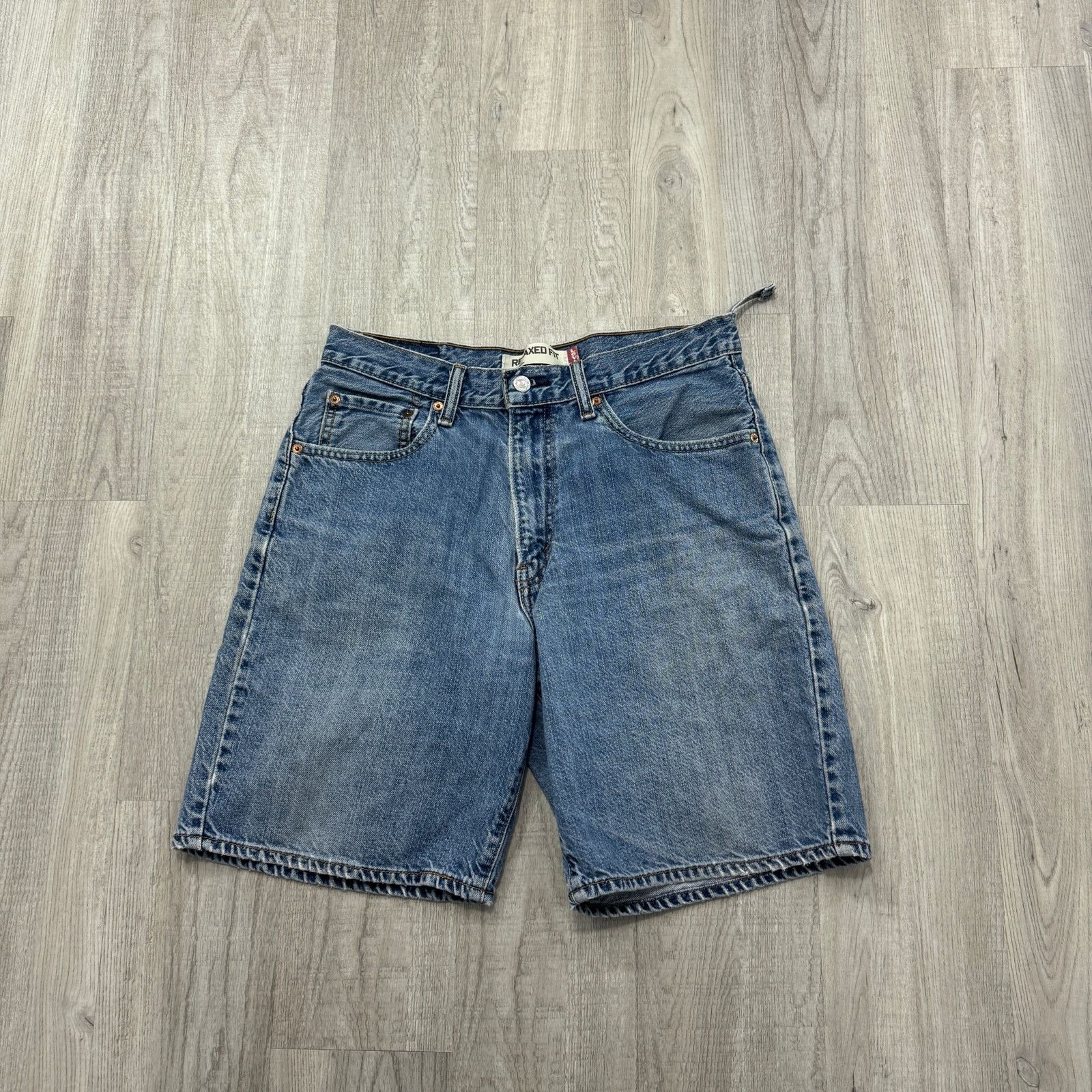Levi's Vintage Levis 550 Jean Shorts Mens 33 Blue 10" Inseam y2k Size US 33 - 1 Thumbnail