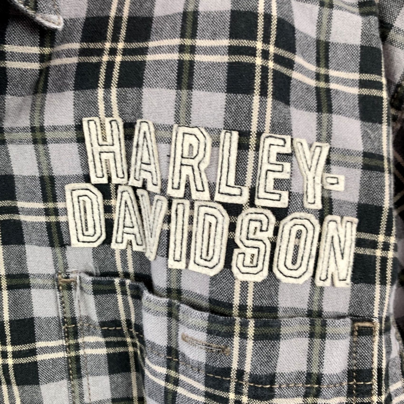 Harley Davidson Harley-Davidson Men's L Plaid Flannel Button Down Shirt Gray Black Felt Spellout Shirt Size US L / EU 52-54 / 3 - 4 Thumbnail