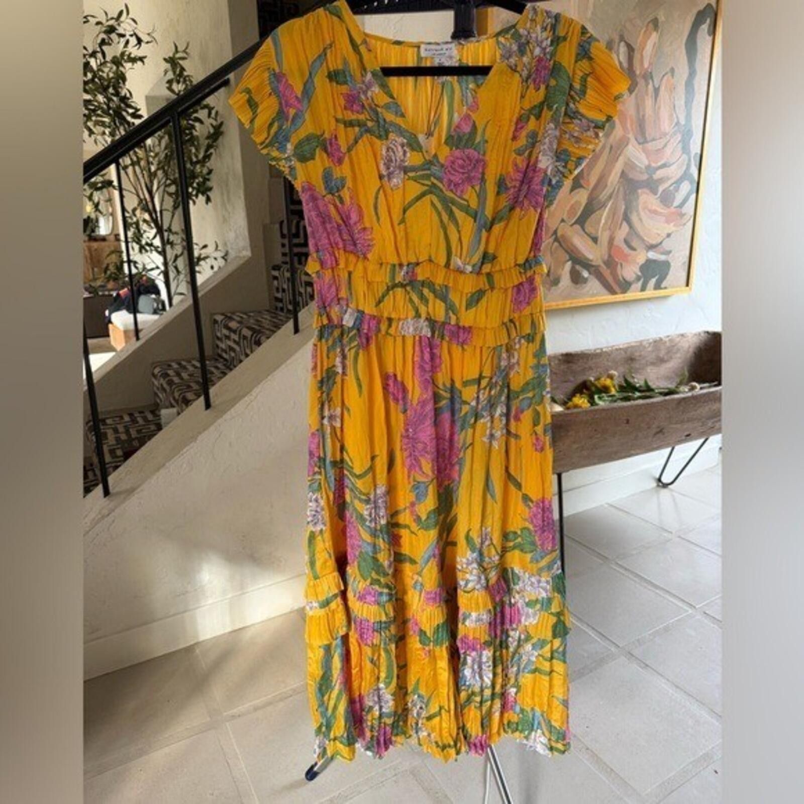 Current Air Current Air $114 Yellow Floral Pleated Midi Dress, Size S Size S / US 4 / IT 40 - 12 Thumbnail