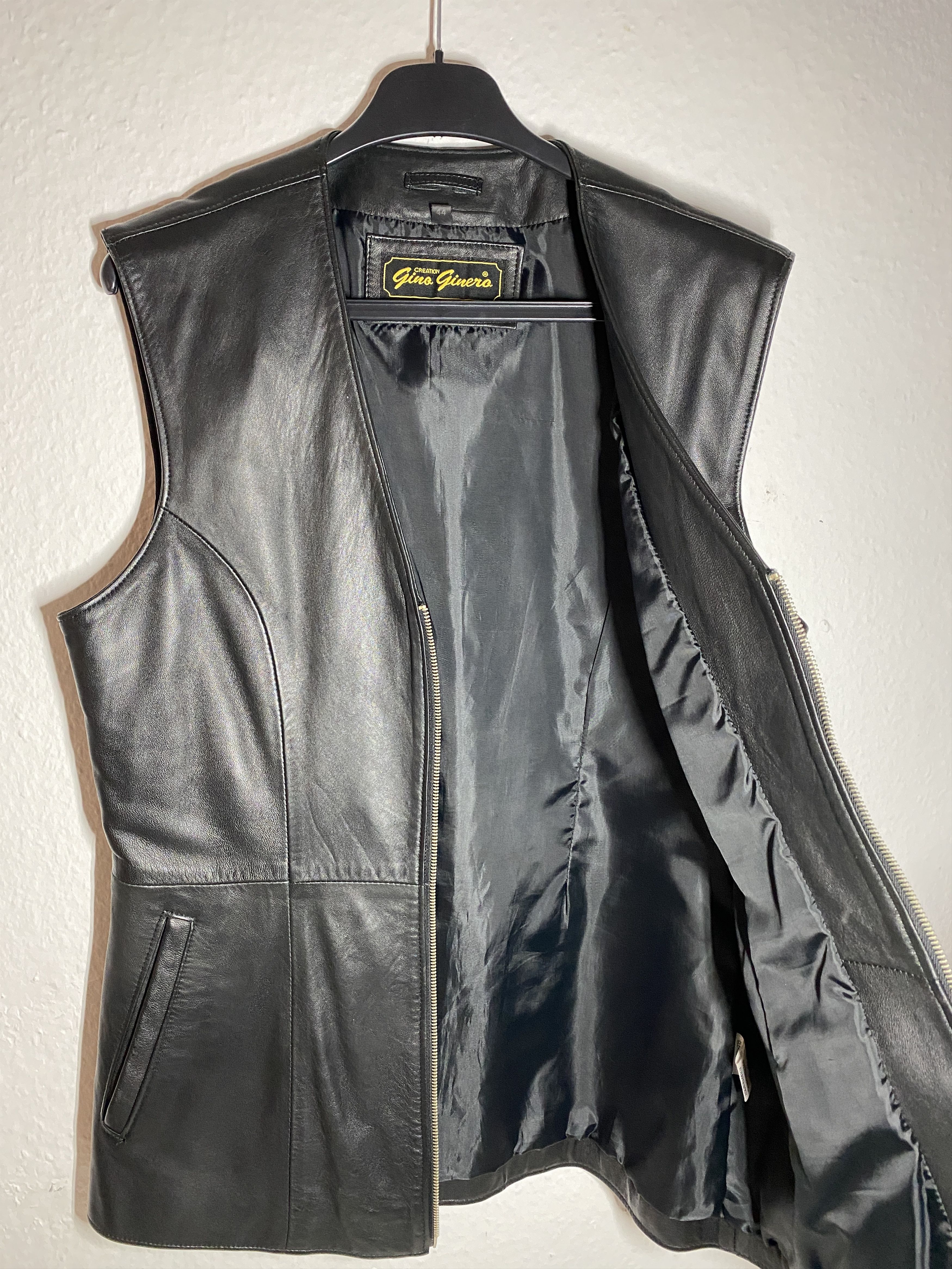 Vintage Gino Ginero Leather Waistcoat XL Size US XL / EU 56 / 4 - 3 Thumbnail