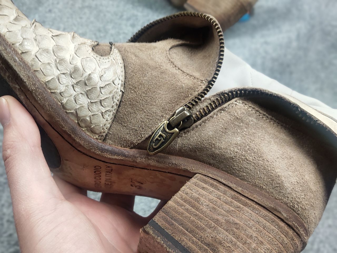 Vintage Fauzian Jeunesse Leather reptile Western Ankle Boots Zip Size US 7 / IT 37 - 18 Thumbnail