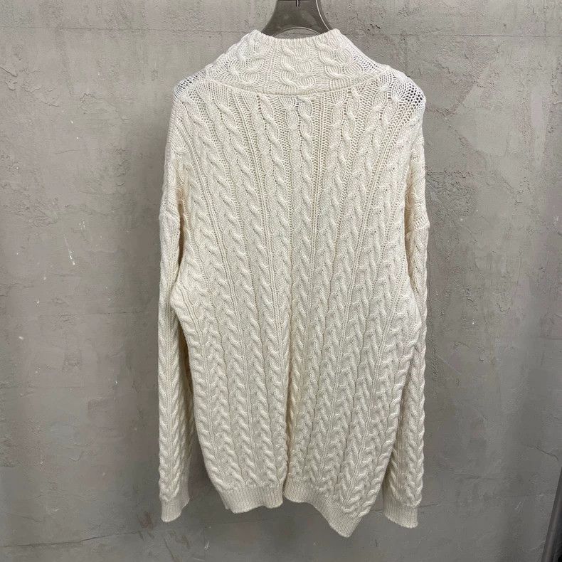 Loewe loewe Off-white semi-high neck sweater with large jacquard Size US M / EU 48-50 / 2 - 2 Thumbnail