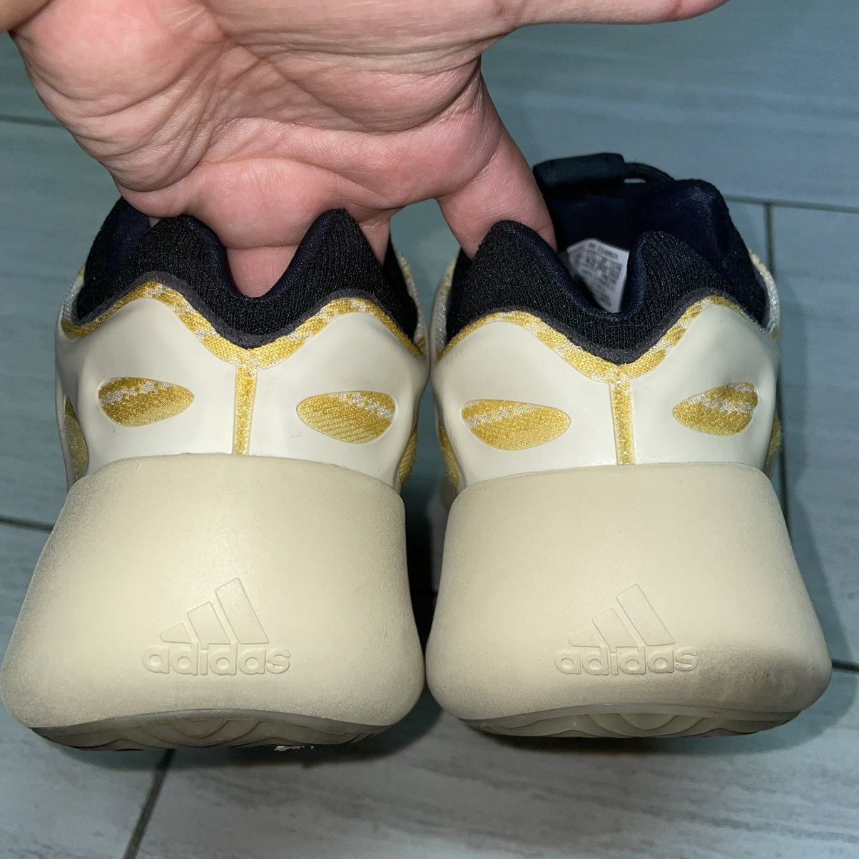 Adidas × Kanye West × Yeezy Yeezy V3 Size 8.5 Size US 8.5 / EU 41-42 - 4 Thumbnail