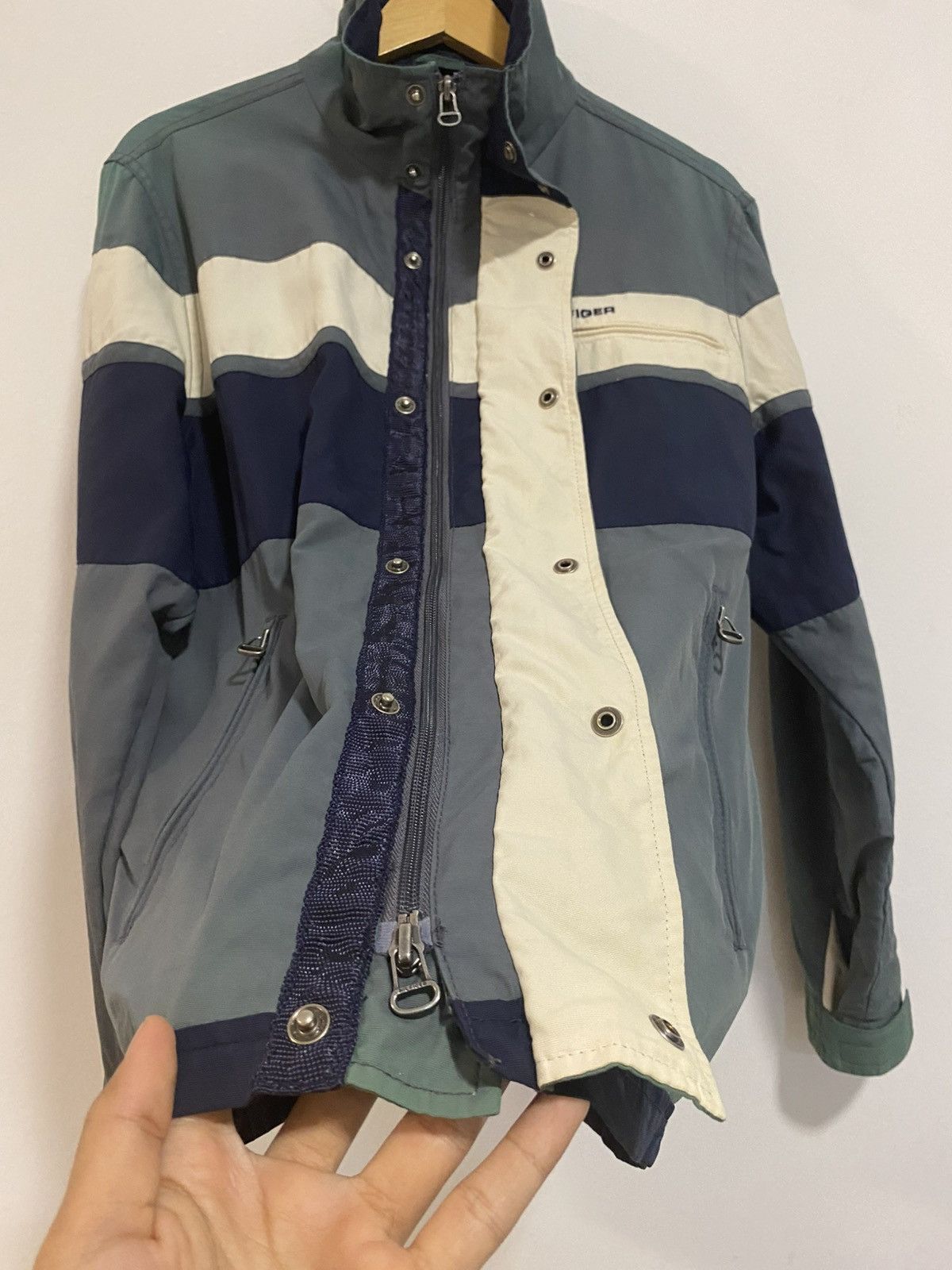 Tommy Hilfiger × Vintage Vintage Tommy Hilfiger Jacket Size US M / EU 48-50 / 2 - 4 Thumbnail
