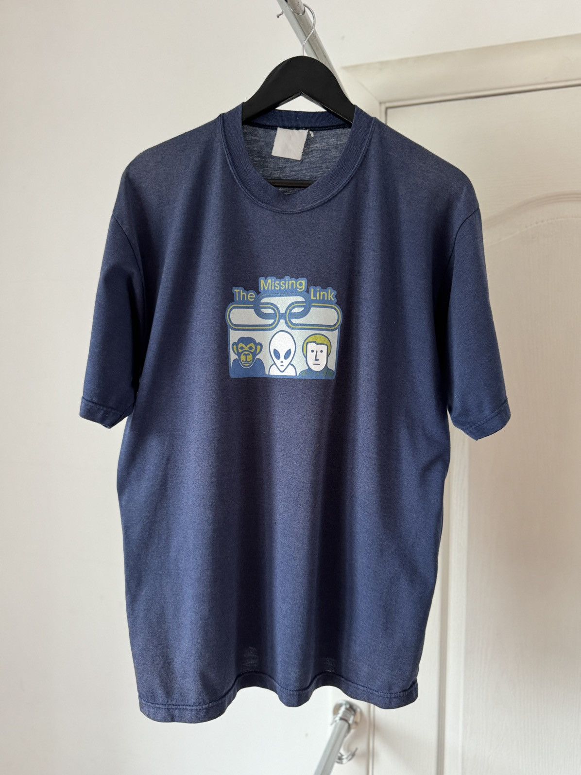 Alien Workshop Vintage 90s Alien Workshop The Missing Link Skate Tee Size US L / EU 52-54 / 3 - 2 Thumbnail
