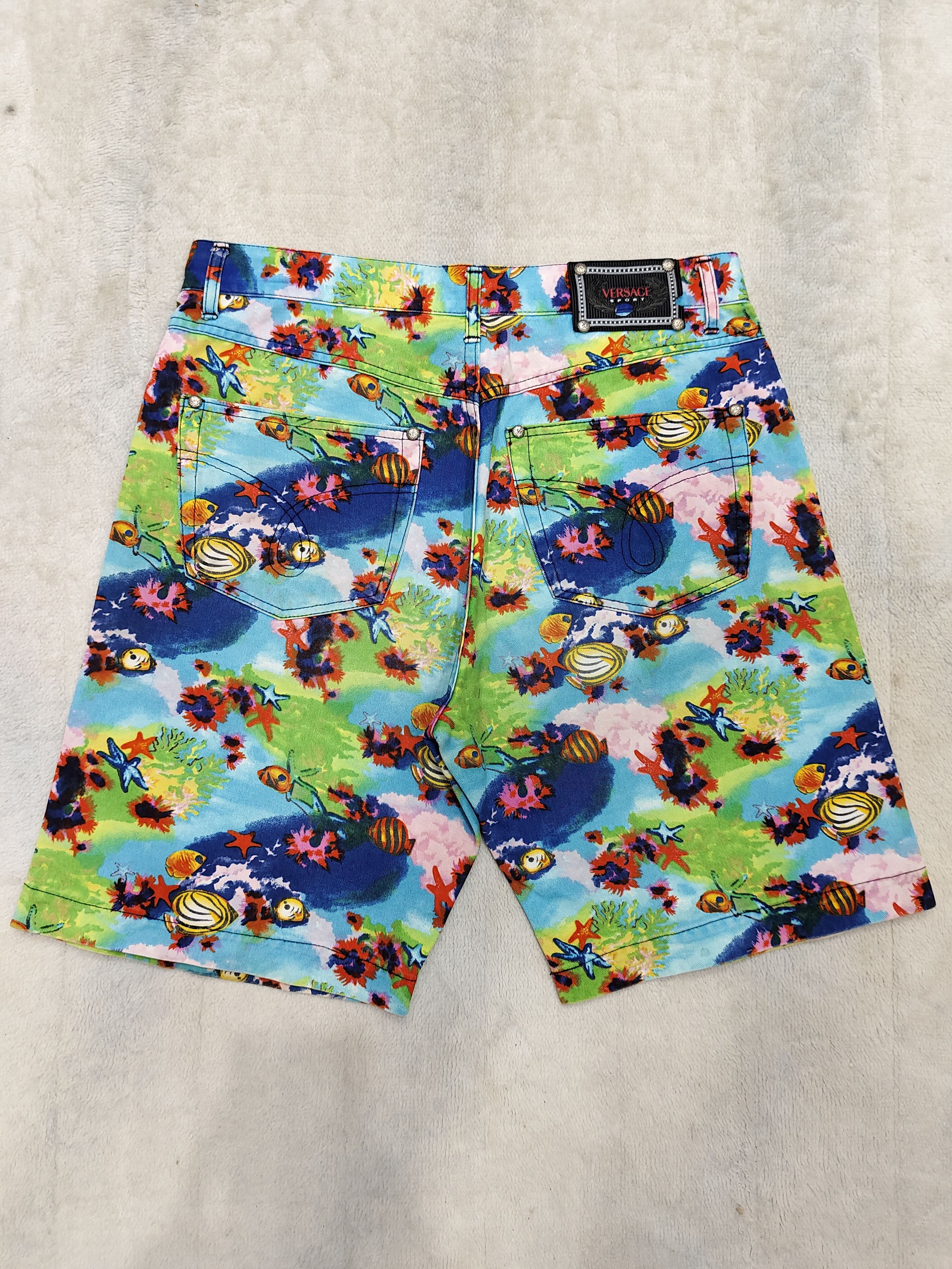 Versace RARE🔥 Versace Sport 🇮🇹 Aquarium Art Short Jeans Size 33" - 4 Thumbnail