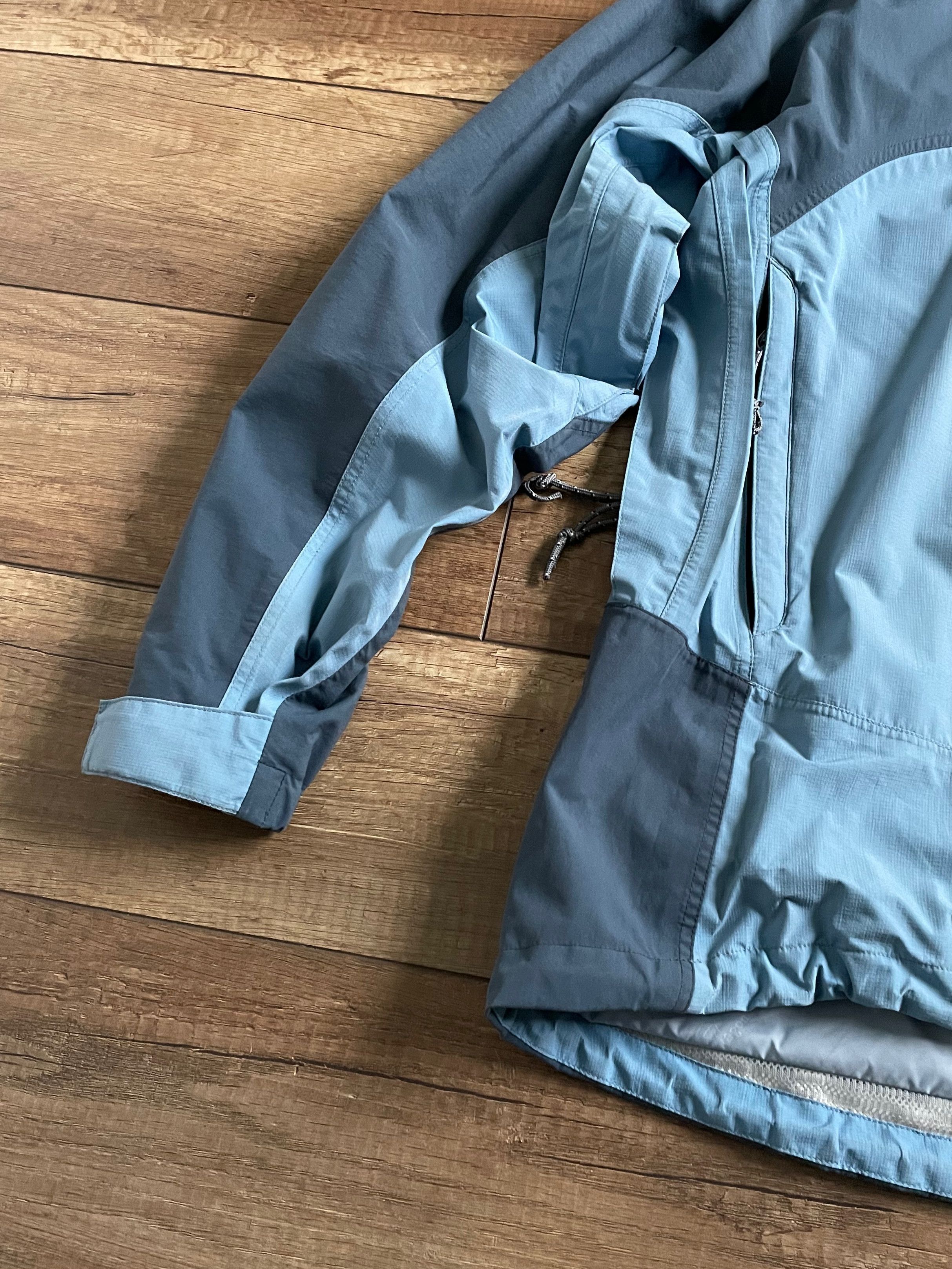Patagonia Vintage Patagonia GoreTex XCR Blue Hooded Windbreaker Jacket Size M / US 6-8 / IT 42-44 - 5 Thumbnail