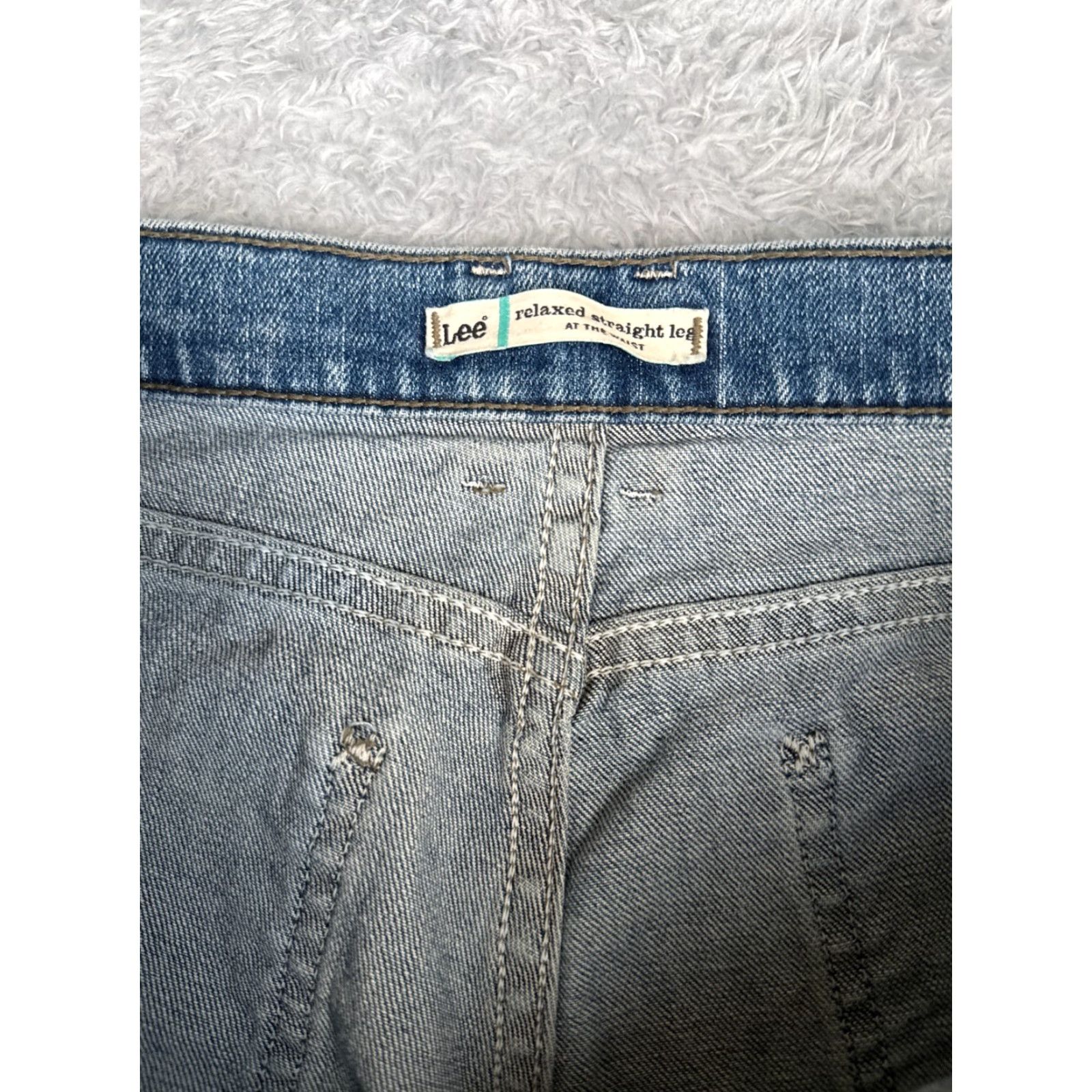 Lee VINTAGE Lee Jeans Women 16 Blue Denim Relaxed Straight Leg Cotton Blend 34x31 Jeans Size 38" / US 16 / IT 52 - 6 Thumbnail