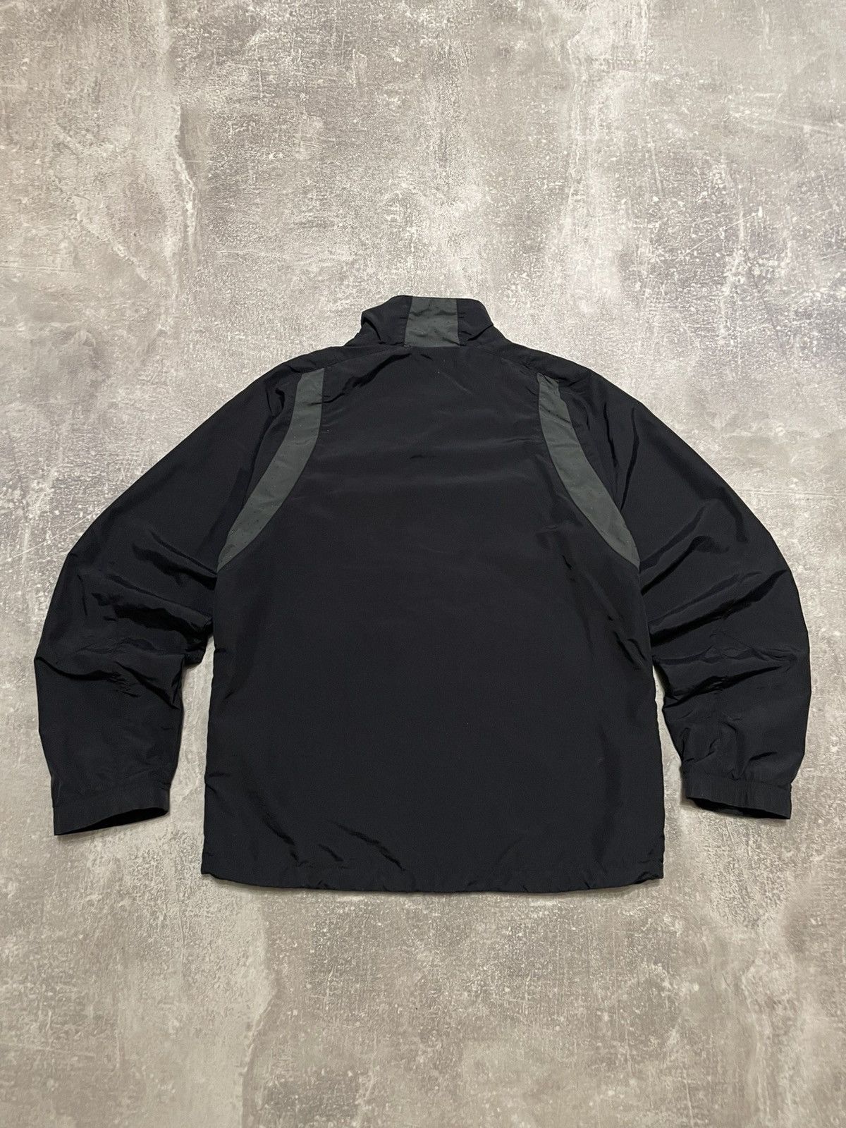 Nike × Vintage Vintage Nike Nylon Track Jacket Drill Size S Size US S / EU 44-46 / 1 - 14 Thumbnail