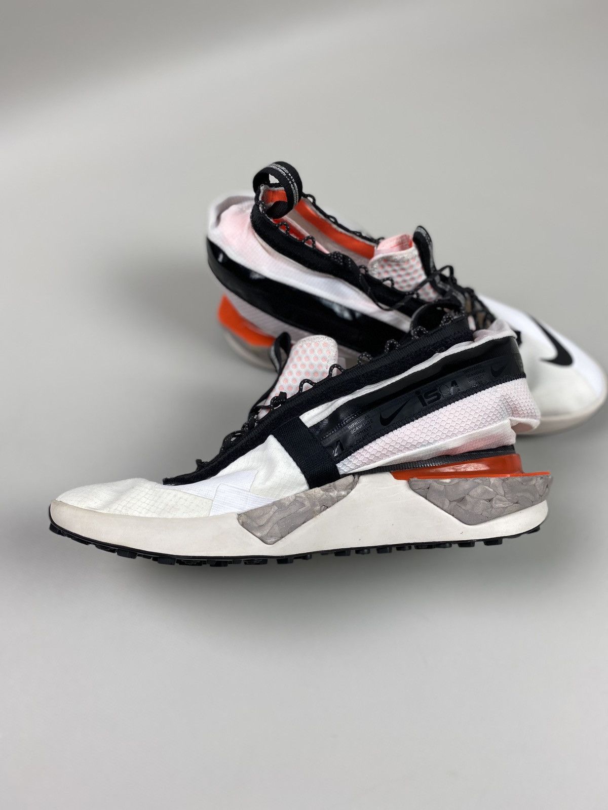 Japanese Brand Nike Ispa Drifter Gator White / Black men’s sneakers shoes Size US 9.5 / EU 42-43 - 7 Thumbnail
