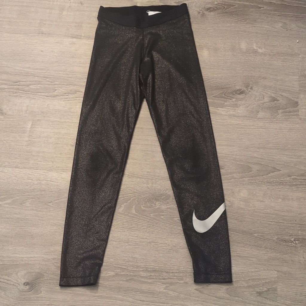 Nike Nike black glitter leggings size small Size 22" - 1 Thumbnail