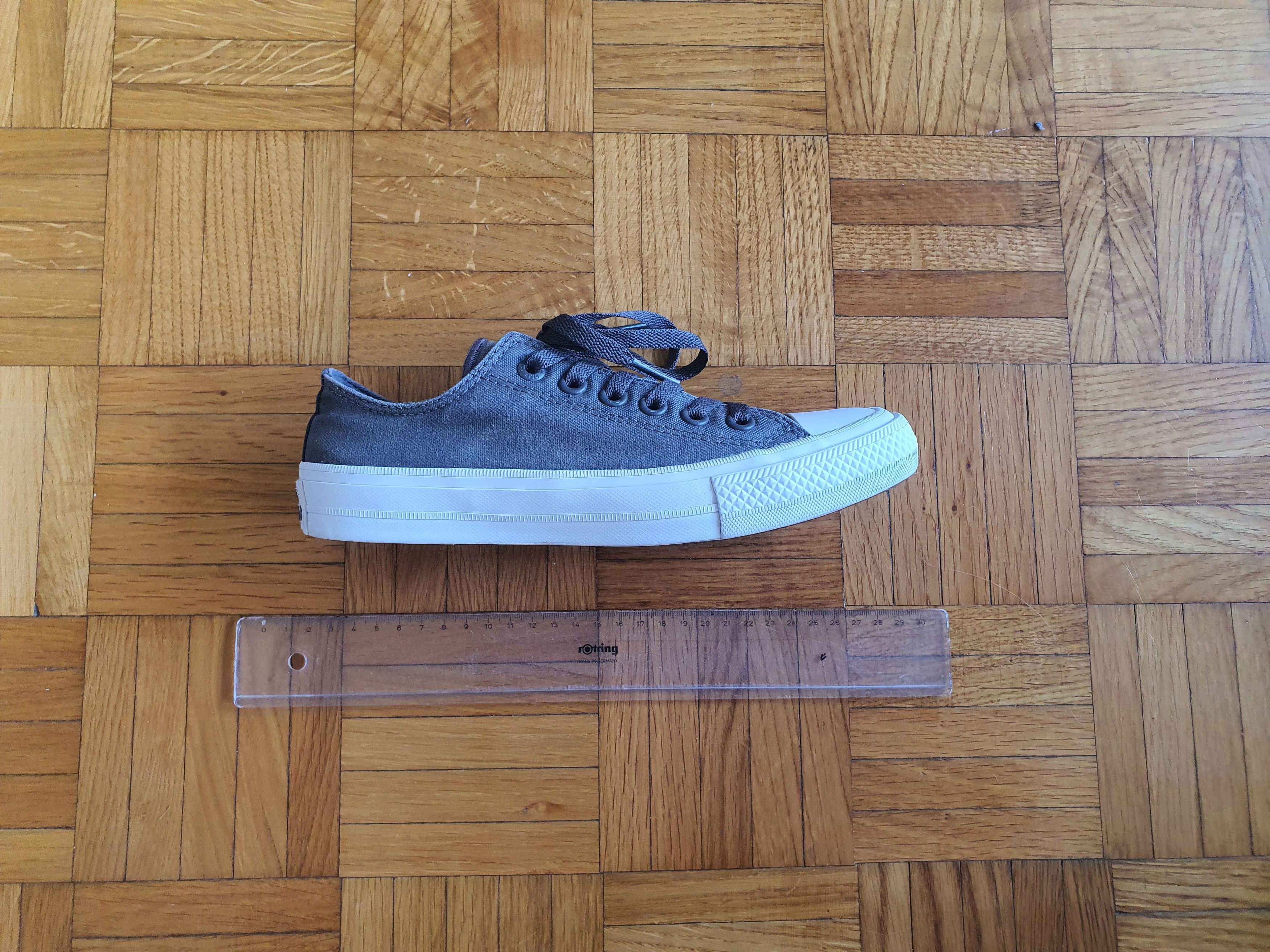 Converse Chuck Taylor 2 (II) - Canvas Sneakers (150153C) - Unisex Size US 5 / EU 37 - 10 Thumbnail