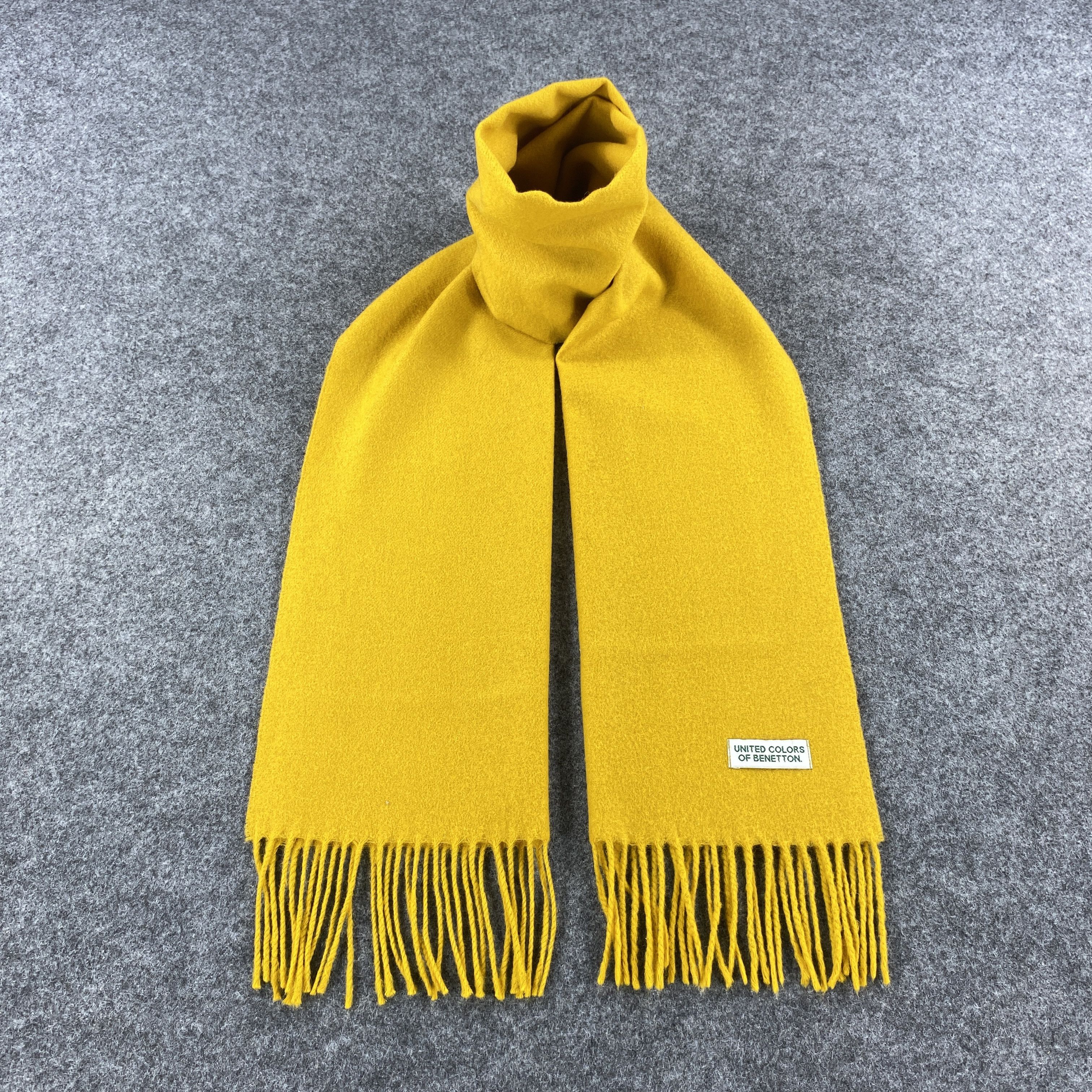United Colors Of Benetton United Colors Of Benetton Scarf # Muffler # Neckwear # D616 Size ONE SIZE - 1 Thumbnail