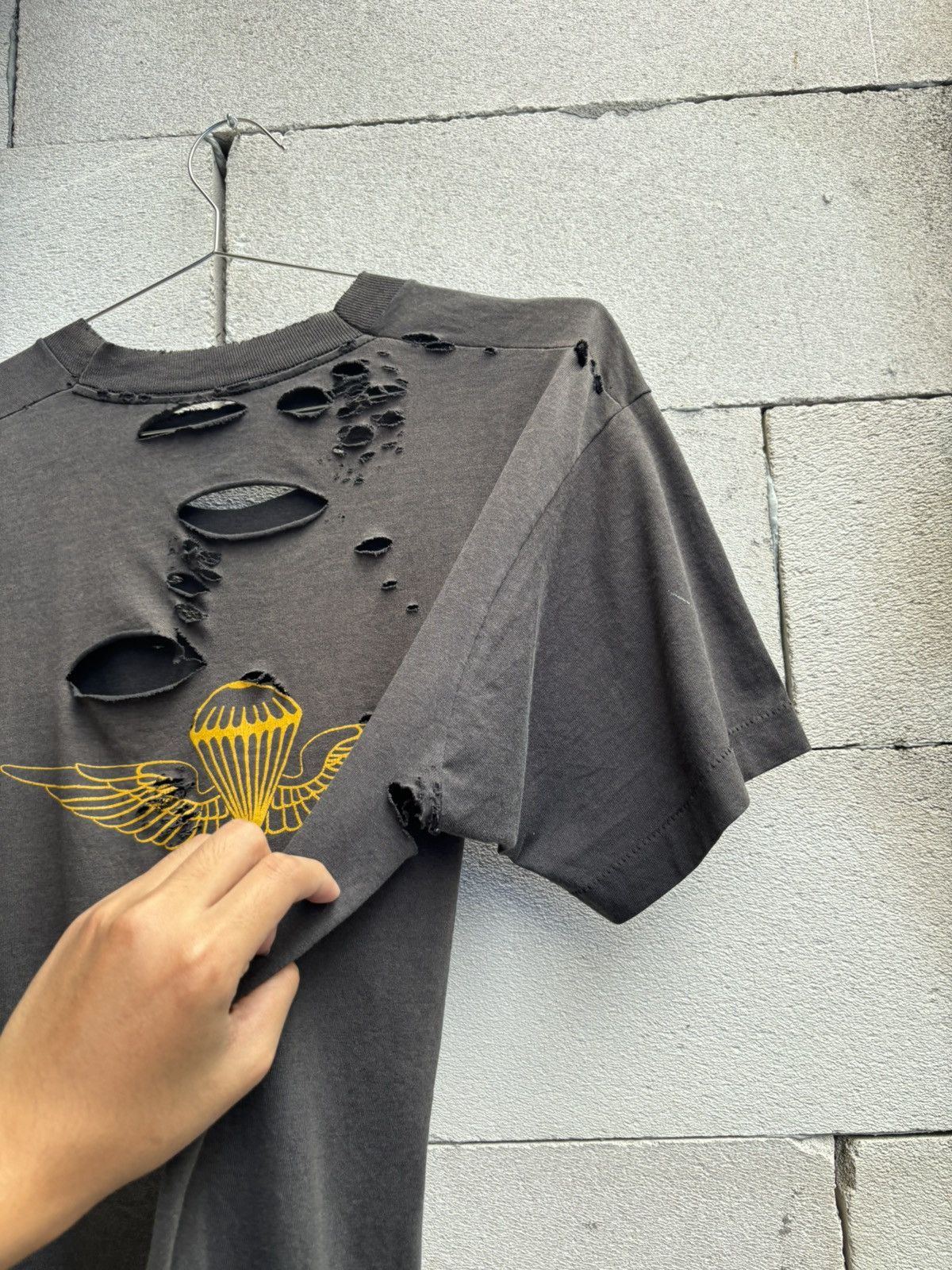 Vintage Thrashed Distressed USMC Faded 90s T Shirt ERD Grunge Size US L / EU 52-54 / 3 - 9 Thumbnail