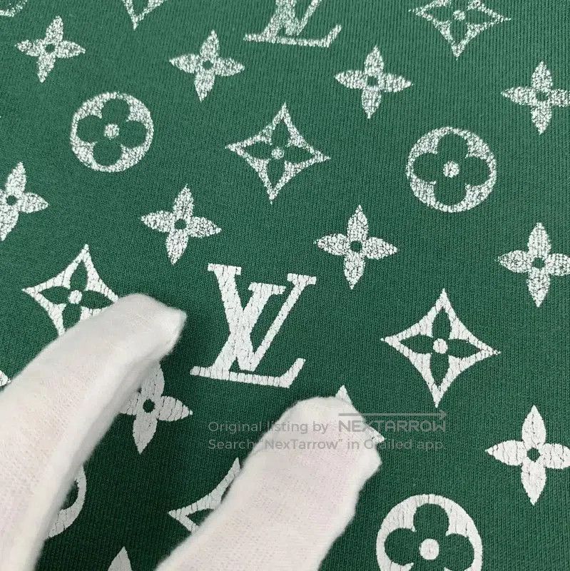 Louis Vuitton Louis Vuitton Green Cotton Men's T. Size US L / EU 52-54 / 3 - 8 Thumbnail