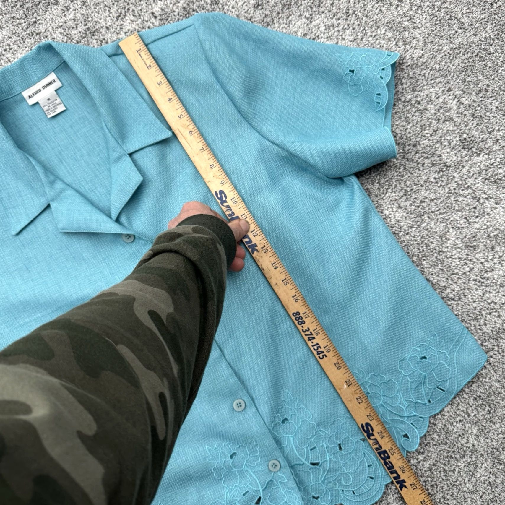 Vintage VINTAGE Alfred Dunner Blazer Women 16 Grandmacore Embroidered Scalloped Lace 90s Designer - Women - Blazer - 16 - Blue - 90s - Vintage Size XXL / US 16-18 / IT 52-54 - 2 Thumbnail