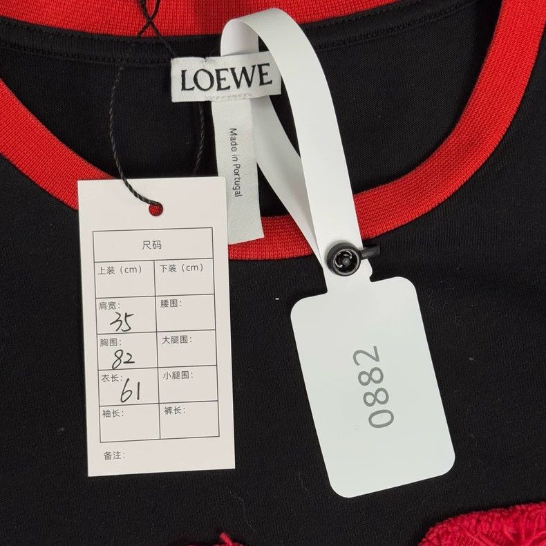 Loewe LOEWE Black and red stitching embroidered logo short sleev Size S / US 4 / IT 40 - 2 Thumbnail