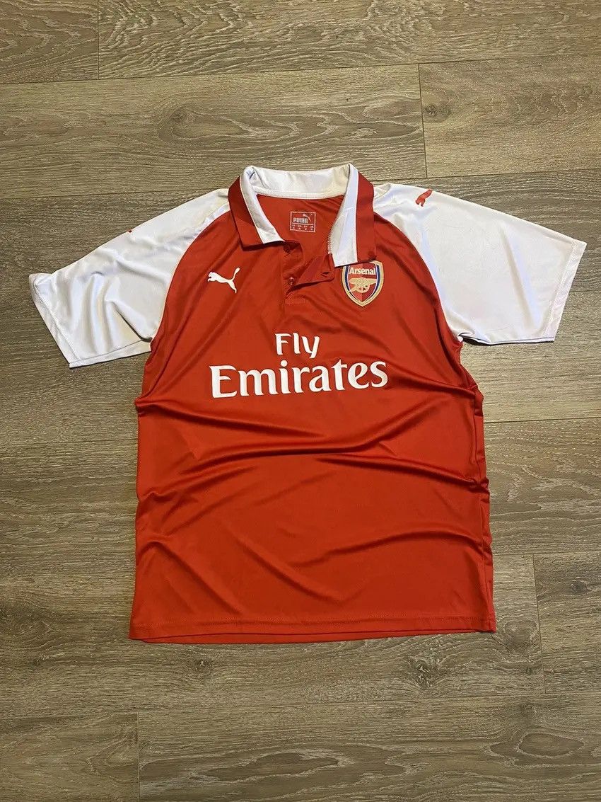 Puma × Vintage Puma Arsenal Fly Emirates 2017-2018 Alexis Sanchez Size M Size US M / EU 48-50 / 2 - 7 Thumbnail
