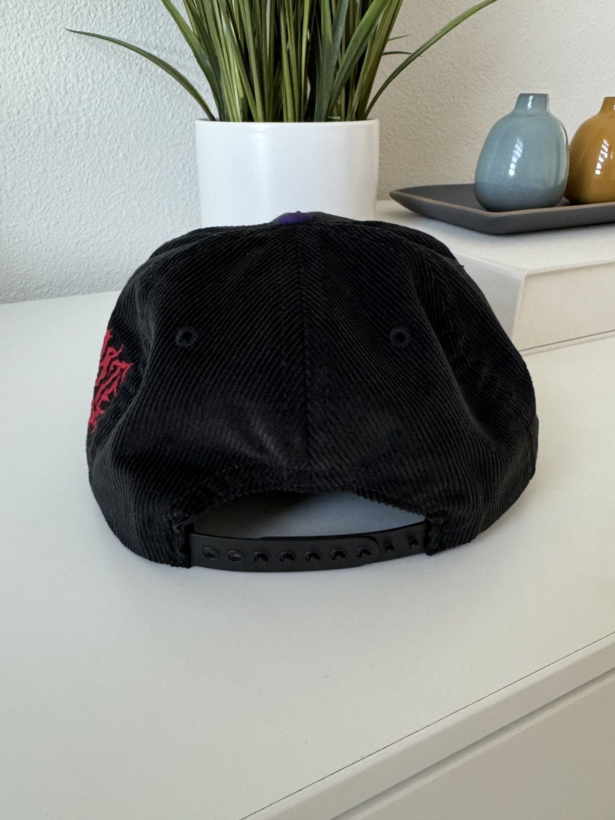 Other Roommate Studio - Corduroy Hat Size ONE SIZE - 2 Thumbnail