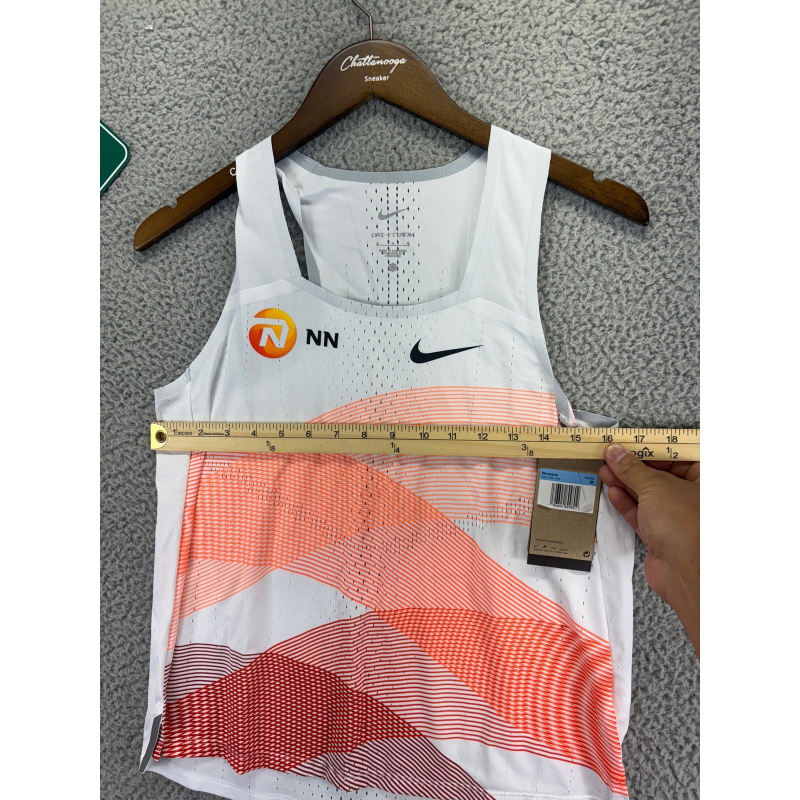 Nike Nike Dri ADV Aeroswift Track Running Singlet Womens Medium M Size M / US 6-8 / IT 42-44 - 4 Thumbnail