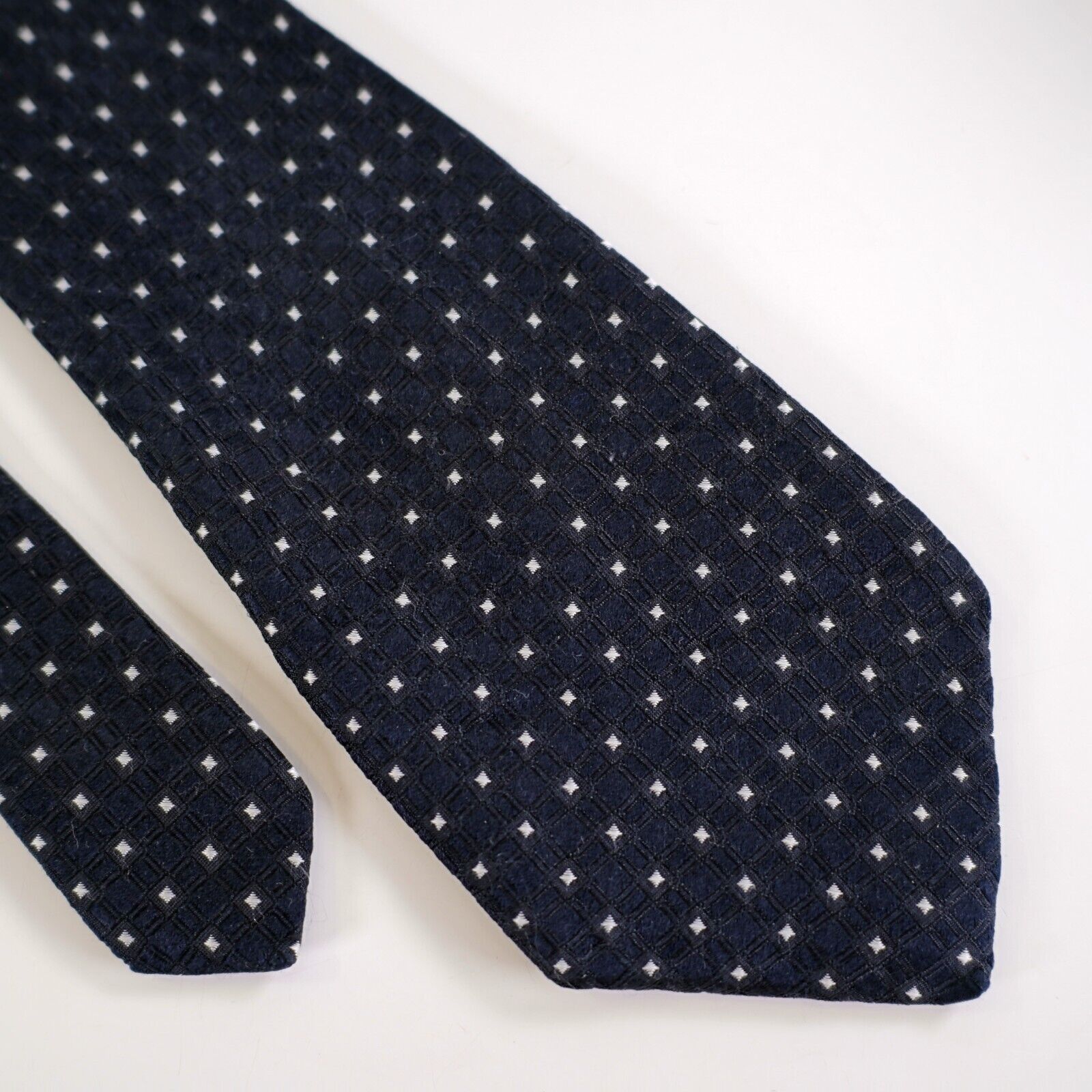 Calvin Klein Calvin Klein Blue Woven Geometric Silk Tie Size ONE SIZE - 1 Thumbnail